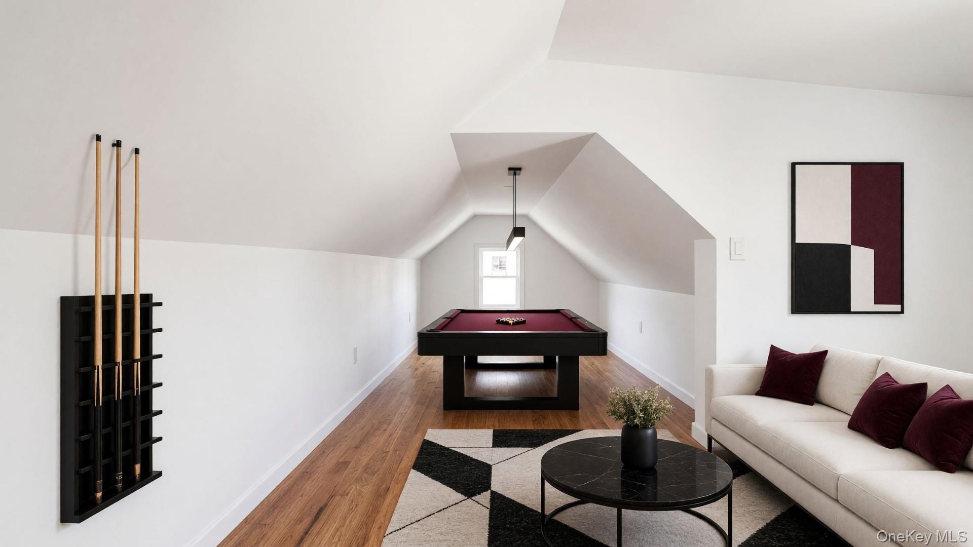 Single Family E 211th Street Bronx, NY 10469, MLS-1047191-7
