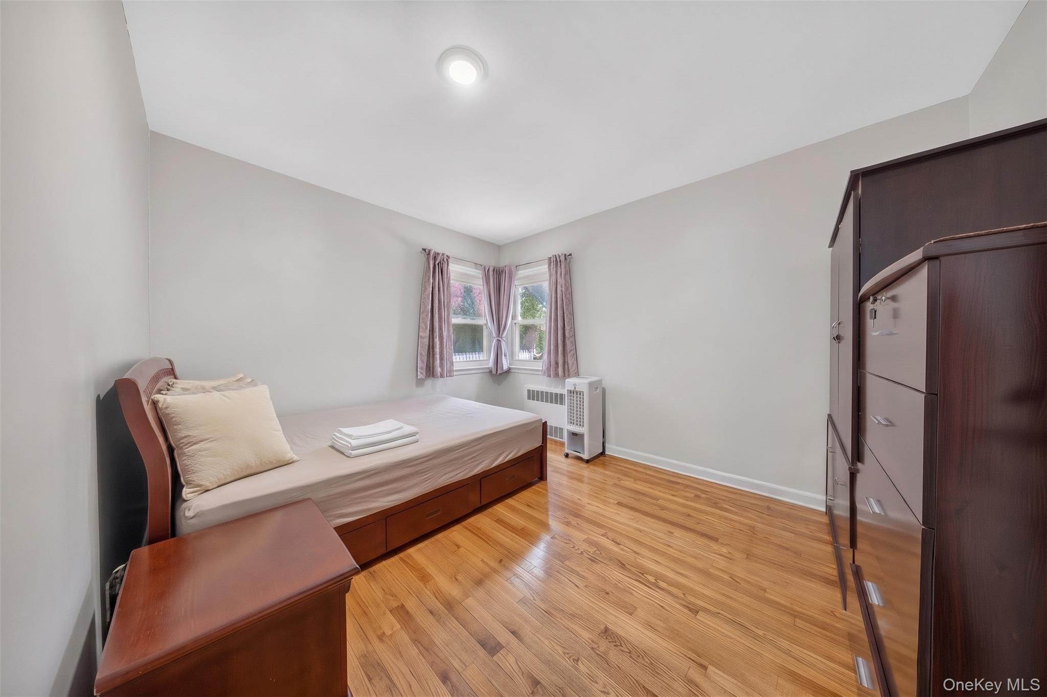 Single Family 210th Street Queens, NY 11364, MLS-1047192-10