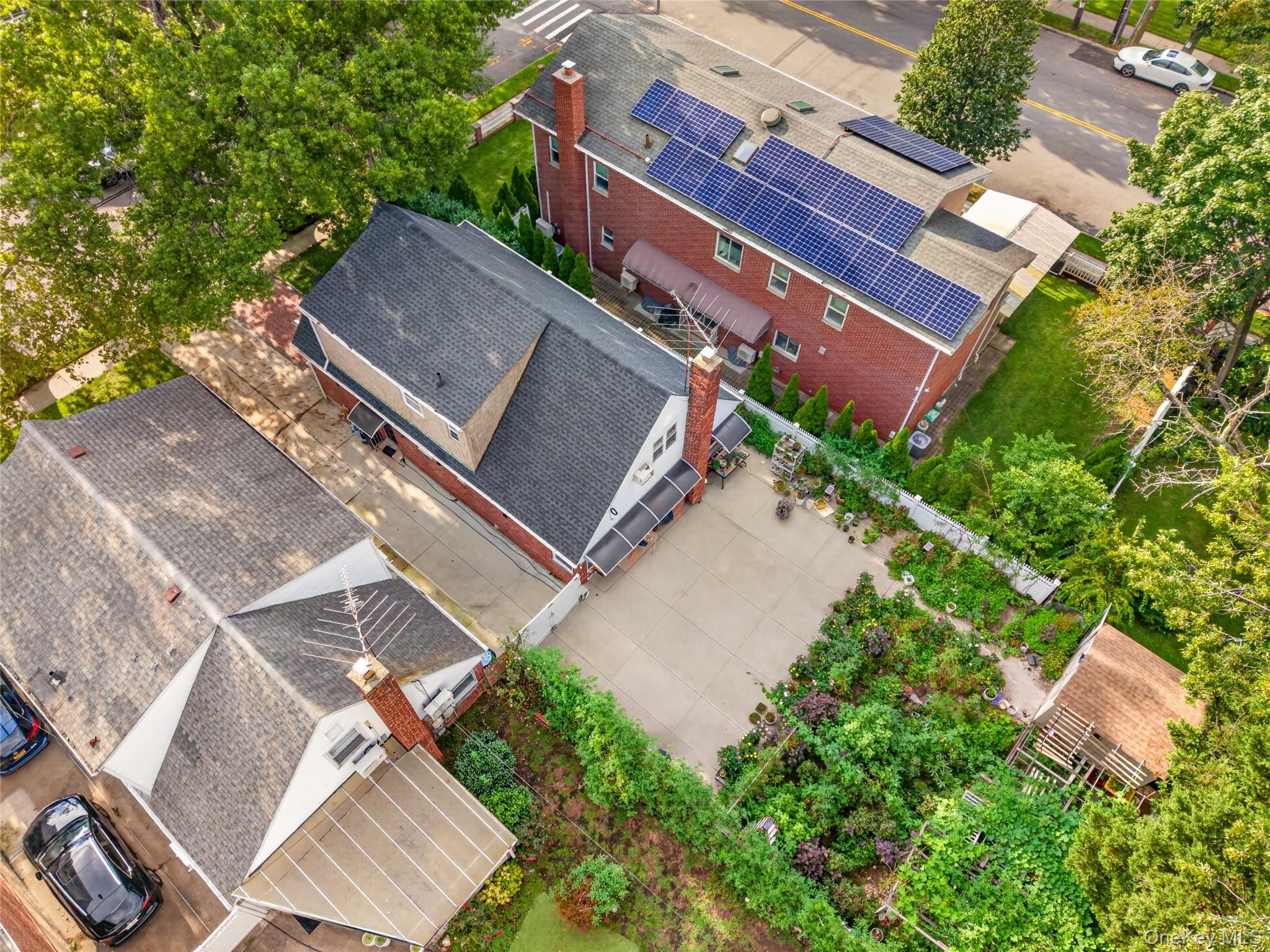 Single Family 210th Street Queens, NY 11364, MLS-1047192-29