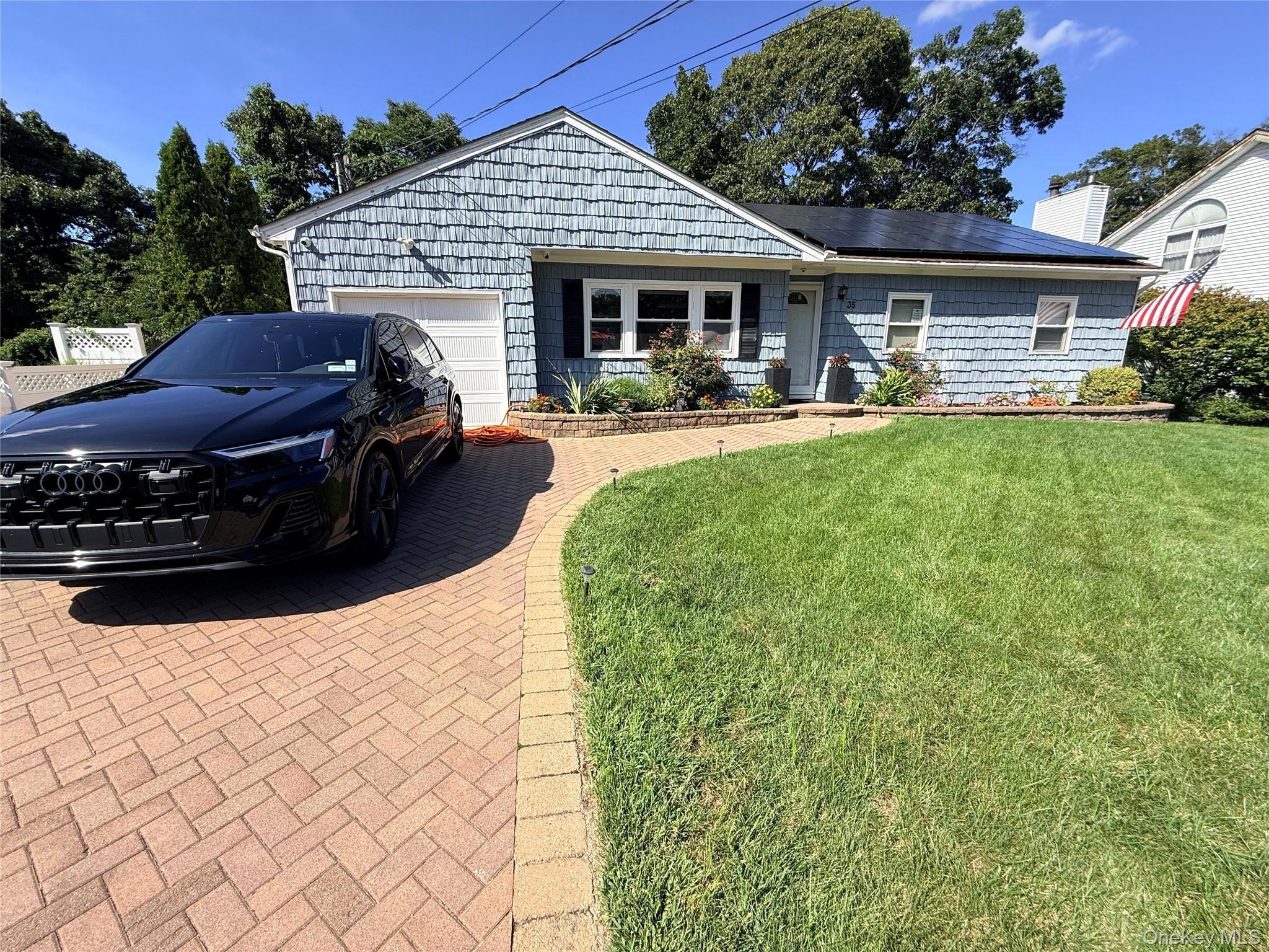 Single Family Ranch Drive Suffolk County, NY 11967, MLS-1047205-2