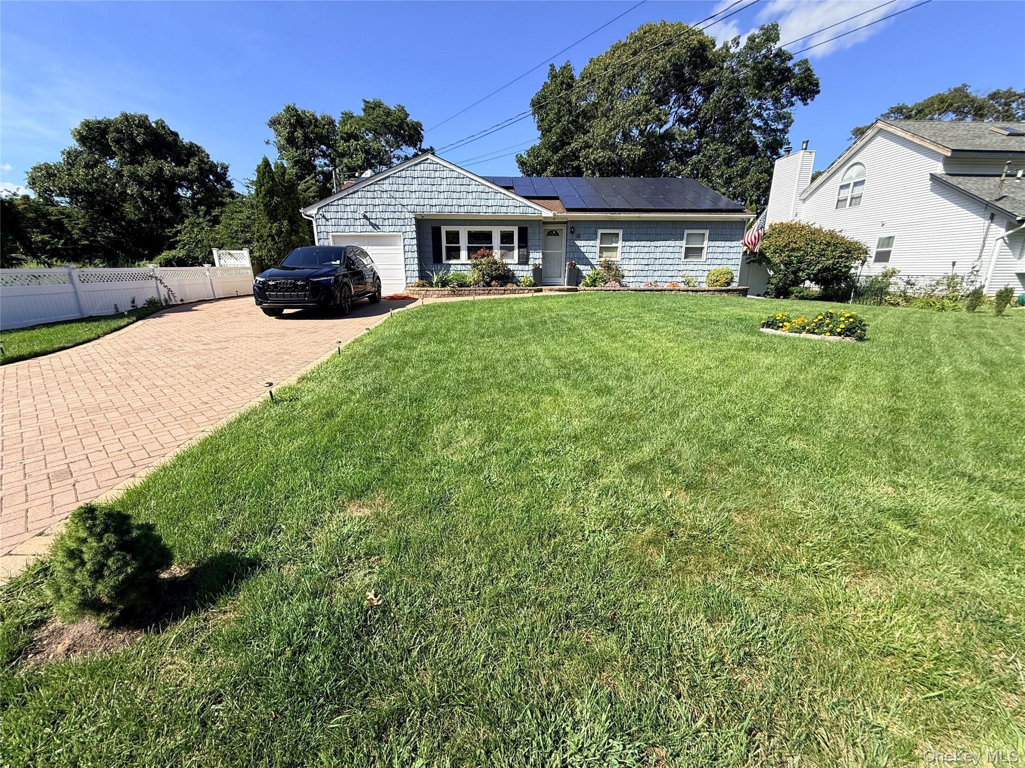 Single Family Ranch Drive Suffolk County, NY 11967, MLS-1047205-3
