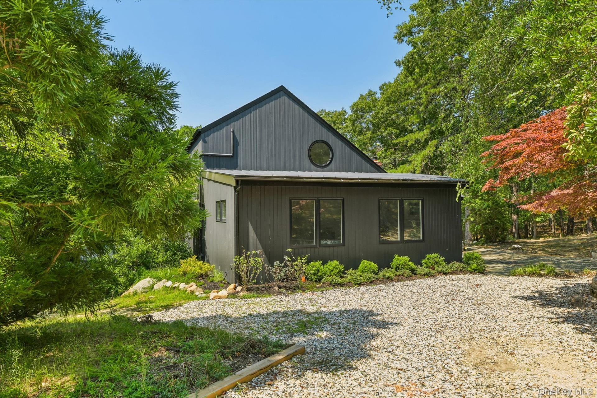 Single Family Deep View Court  Suffolk County, NY 11937, MLS-1047210-2
