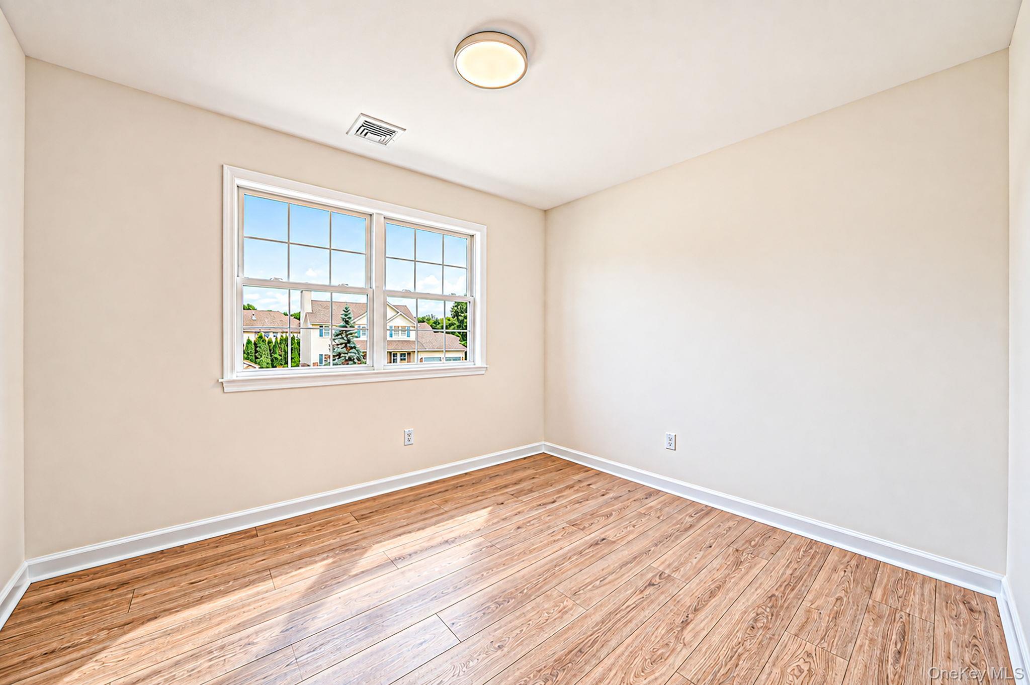 Single Family Woodridge Lane  Suffolk County, NY 11727, MLS-1047218-19