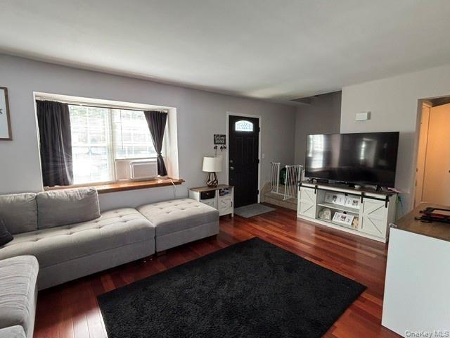Single Family Federal Lane  Suffolk County, NY 11727, MLS-1047222-2