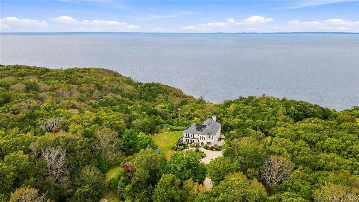 Single Family Sound Avenue  Suffolk County, NY 11901, MLS-1047229-2