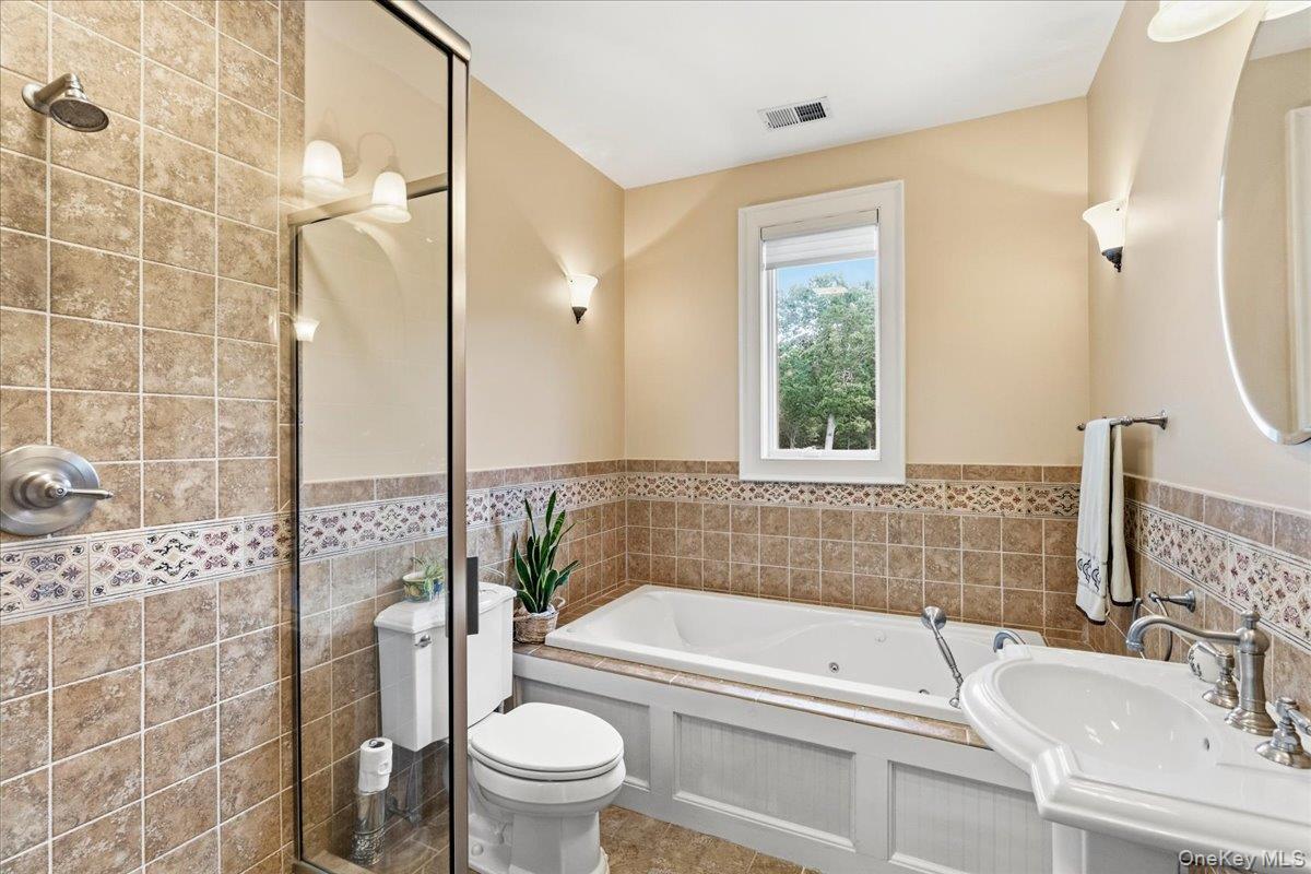 Single Family Sound Avenue  Suffolk County, NY 11901, MLS-1047229-33