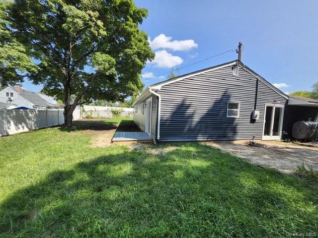 Single Family Morton Street  Suffolk County, NY 11776, MLS-1047237-11