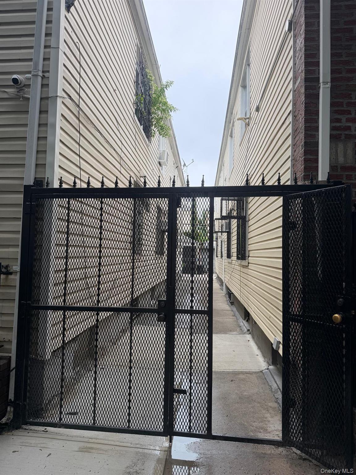 Single Family 94th Street Queens, NY 11372, MLS-1047259-5