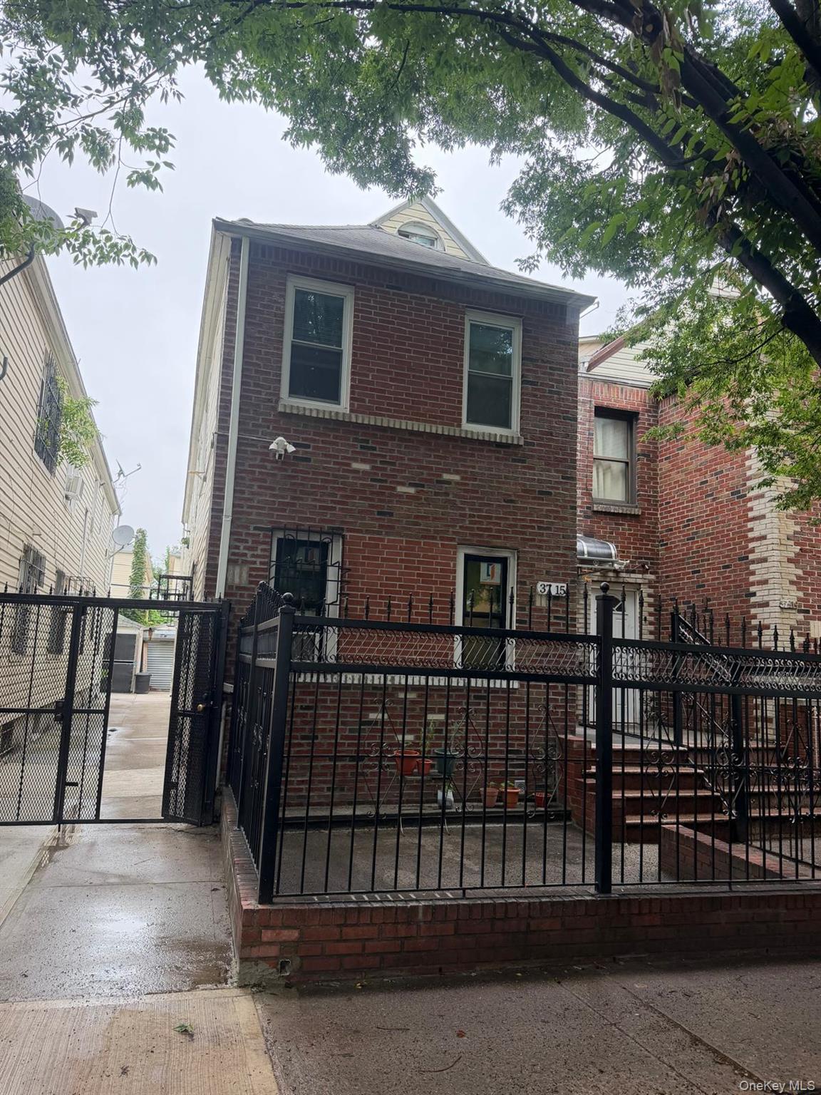 Single Family 94th Street Queens, NY 11372, MLS-1047259-7