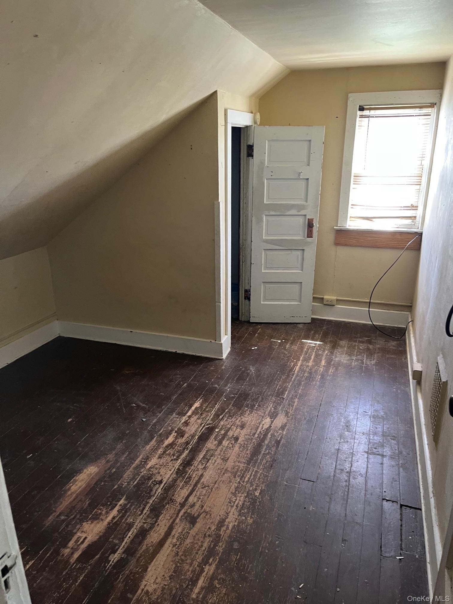 Single Family Grand Street  Ulster County, NY 12401, MLS-1047280-8