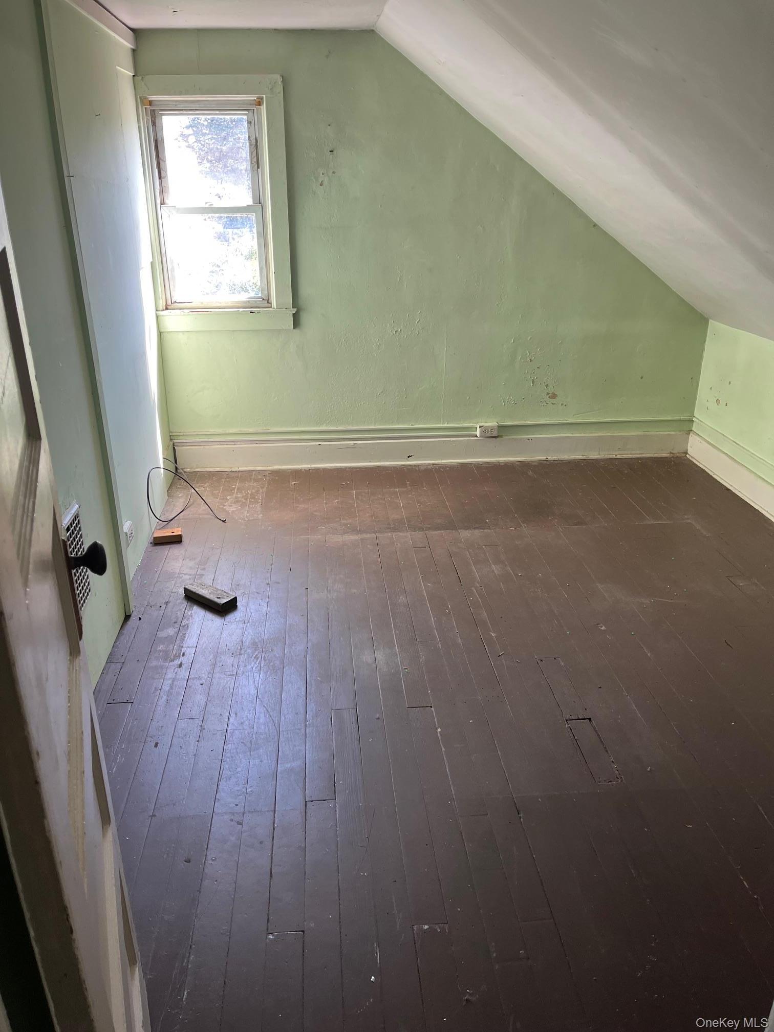 Single Family Grand Street  Ulster County, NY 12401, MLS-1047280-9