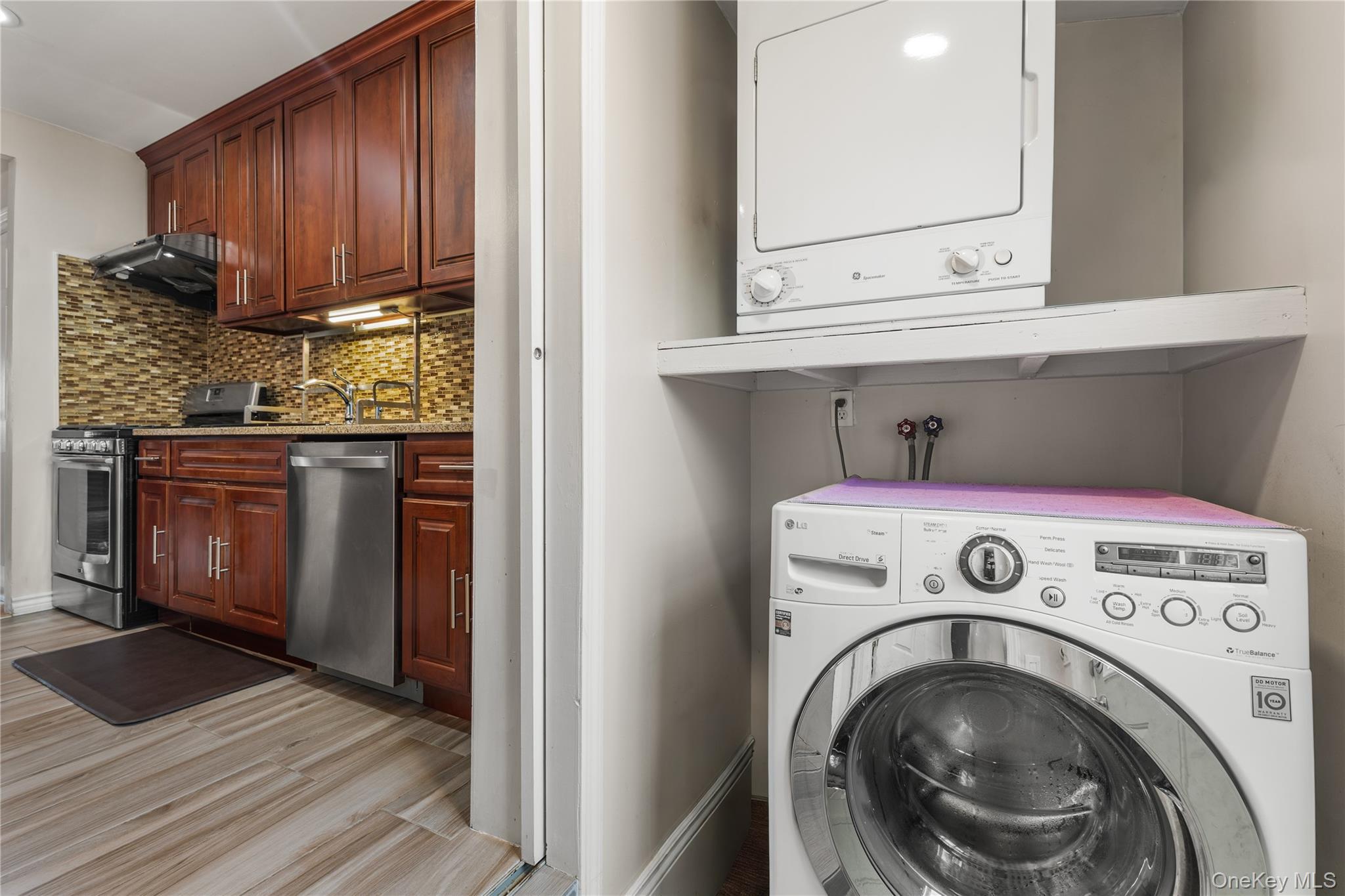 Single Family 121st Street Queens, NY 11420, MLS-1047284-10