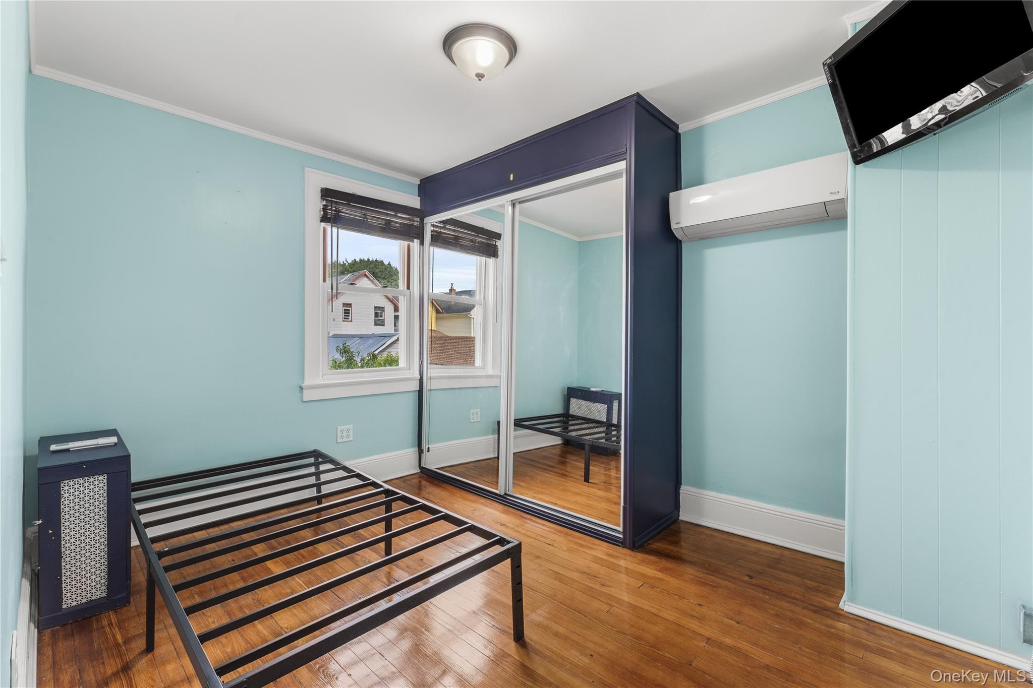 Single Family 121st Street Queens, NY 11420, MLS-1047284-17