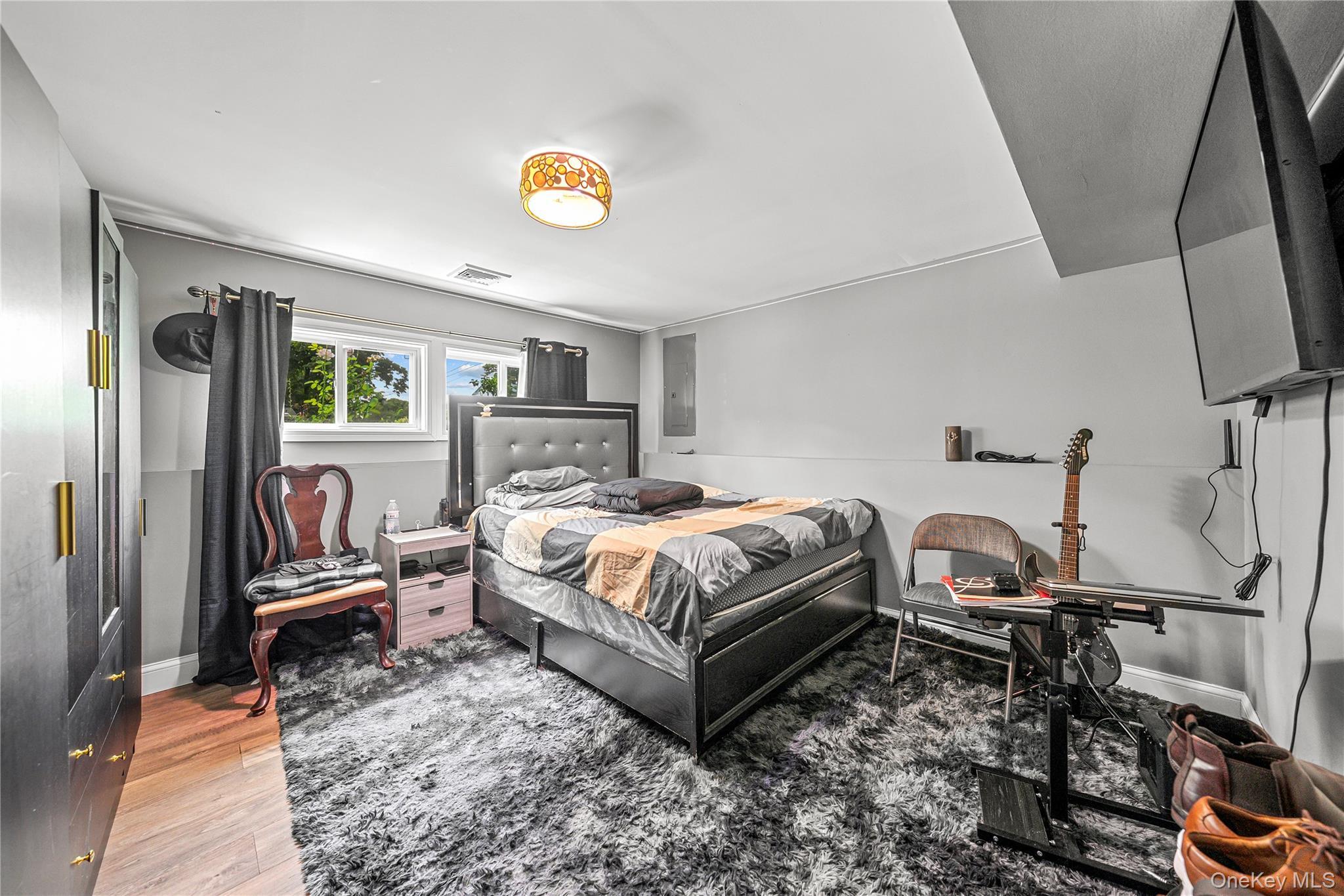 Single Family Bushwick Avenue Suffolk County, NY 11722, MLS-1047295-21