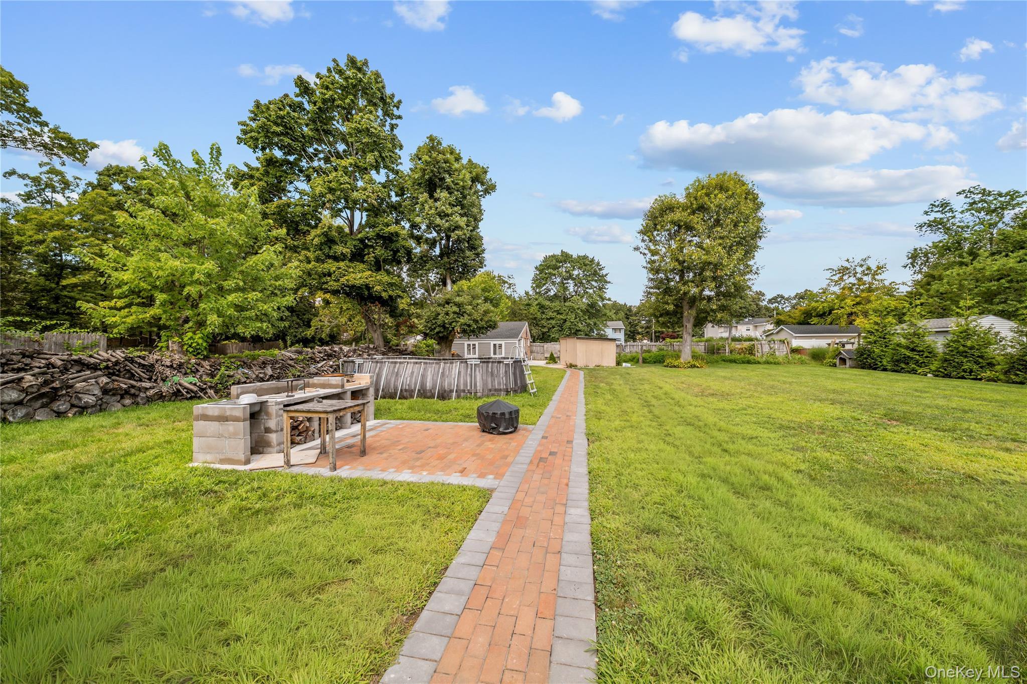 Single Family Bushwick Avenue Suffolk County, NY 11722, MLS-1047295-32