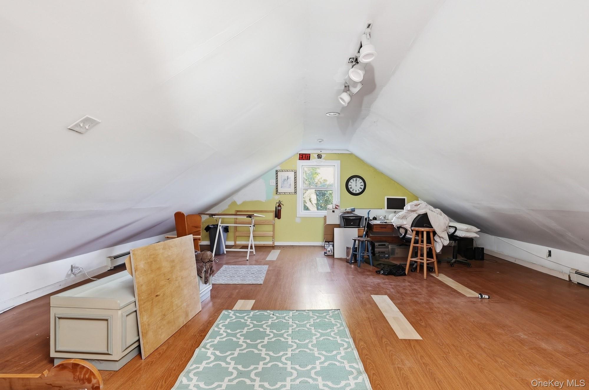 Single Family W Hoffman Avenue  Suffolk County, NY 11757, MLS-1047312-30