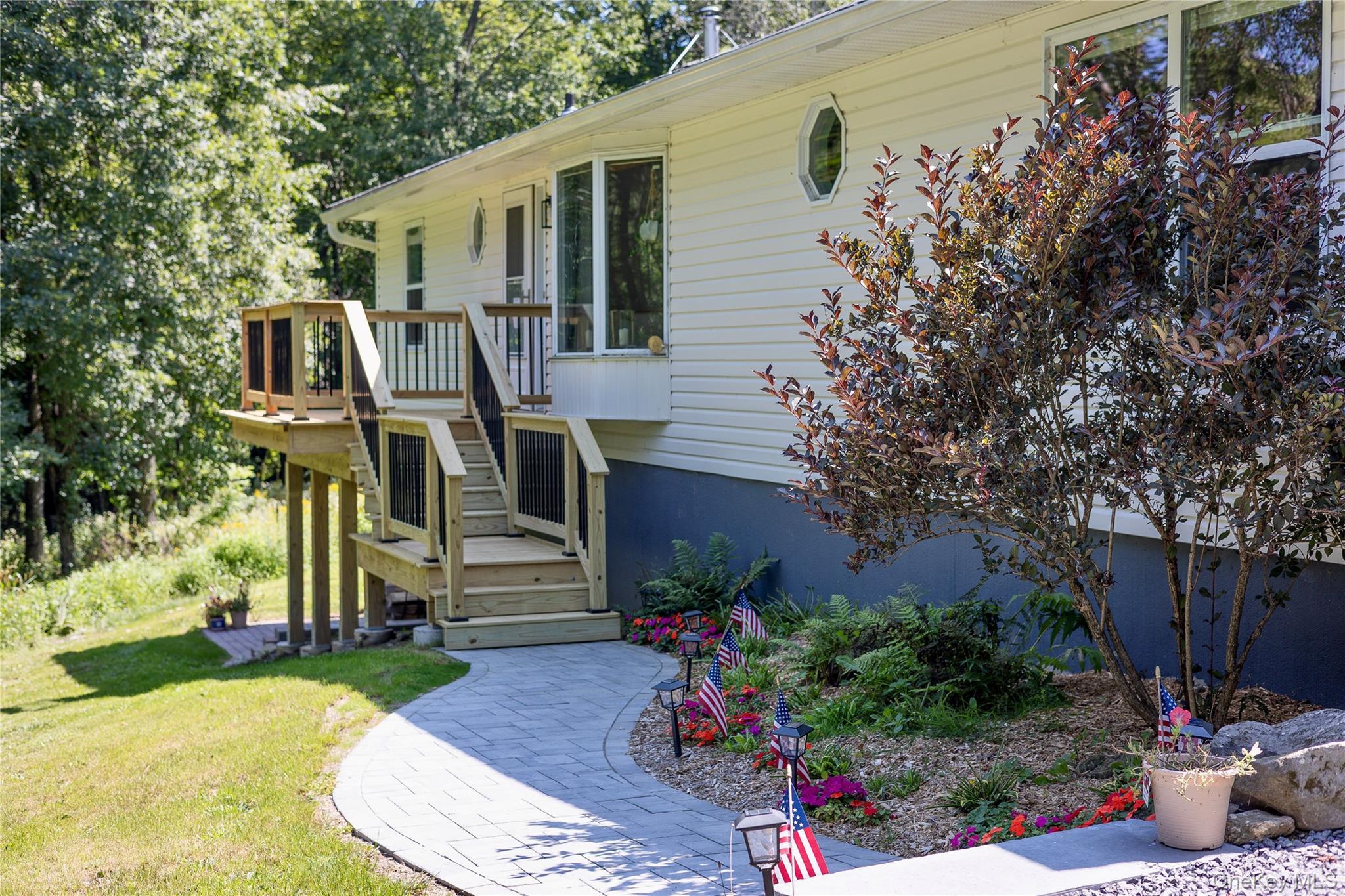 Single Family Briarwood Lane  Dutchess County, NY 12546, MLS-1047331-43