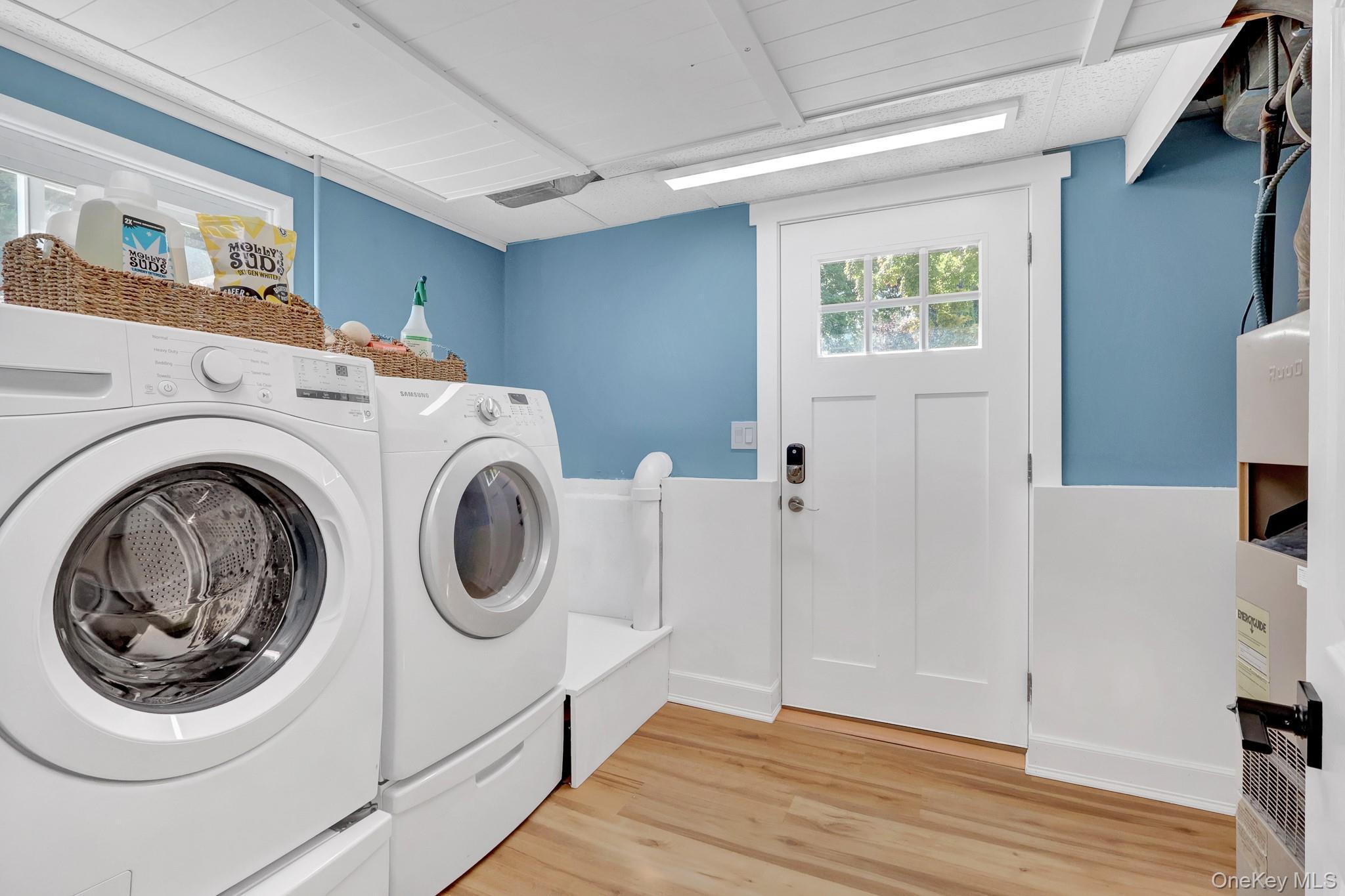 Single Family Washington Avenue  Suffolk County, NY 11796, MLS-1047335-18