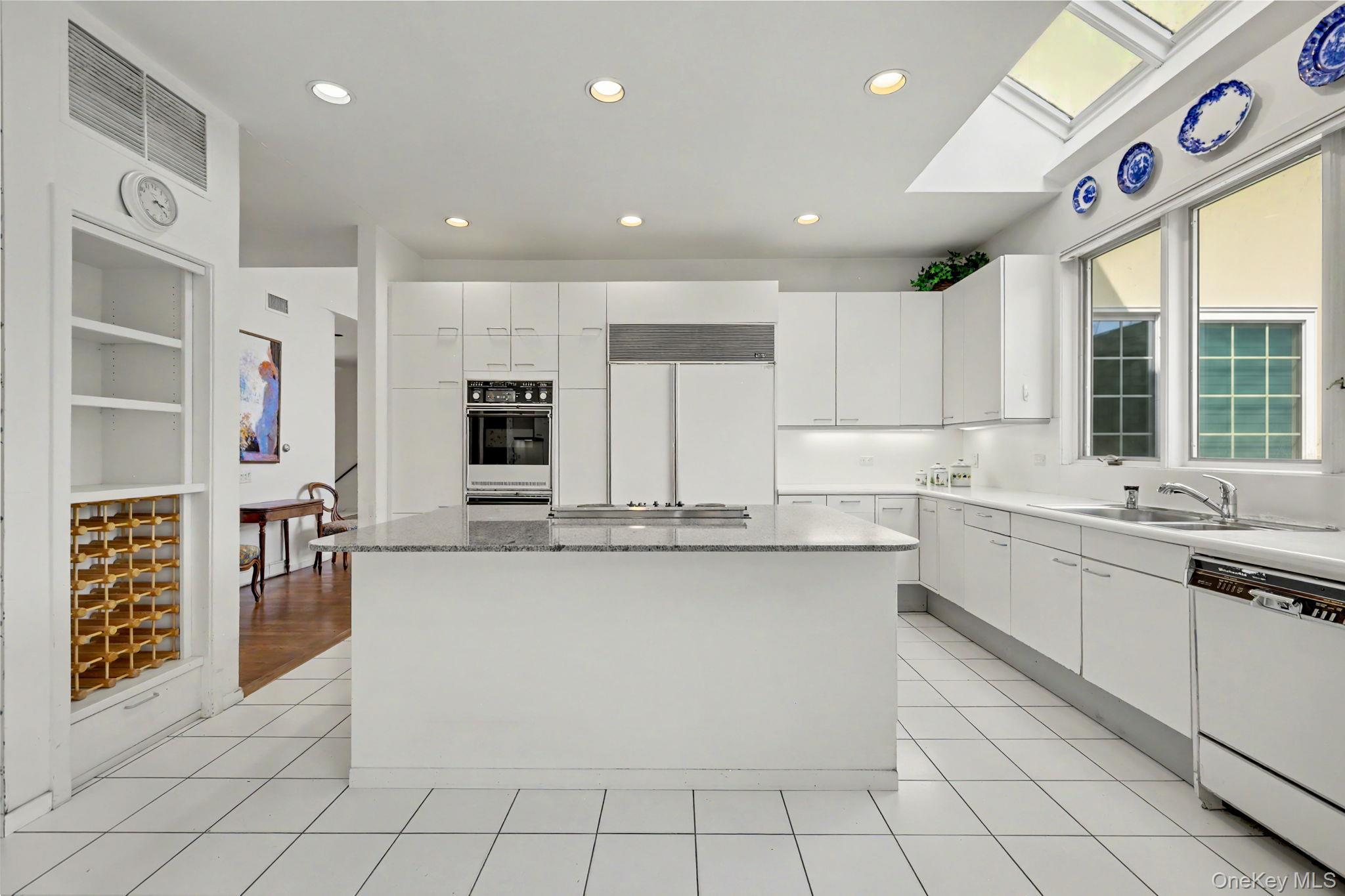 Single Family Pondview W  Westchester County, NY 10577, MLS-1047338-22