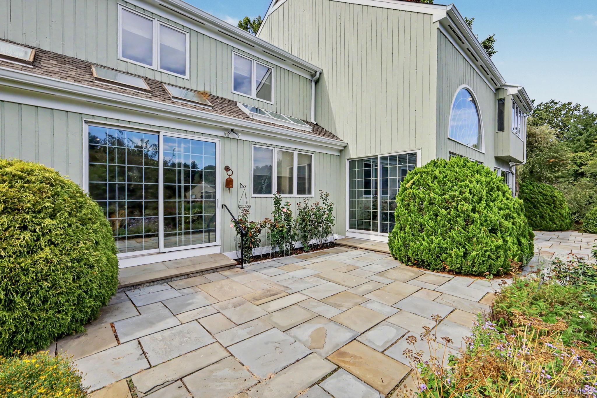 Single Family Pondview W  Westchester County, NY 10577, MLS-1047338-38