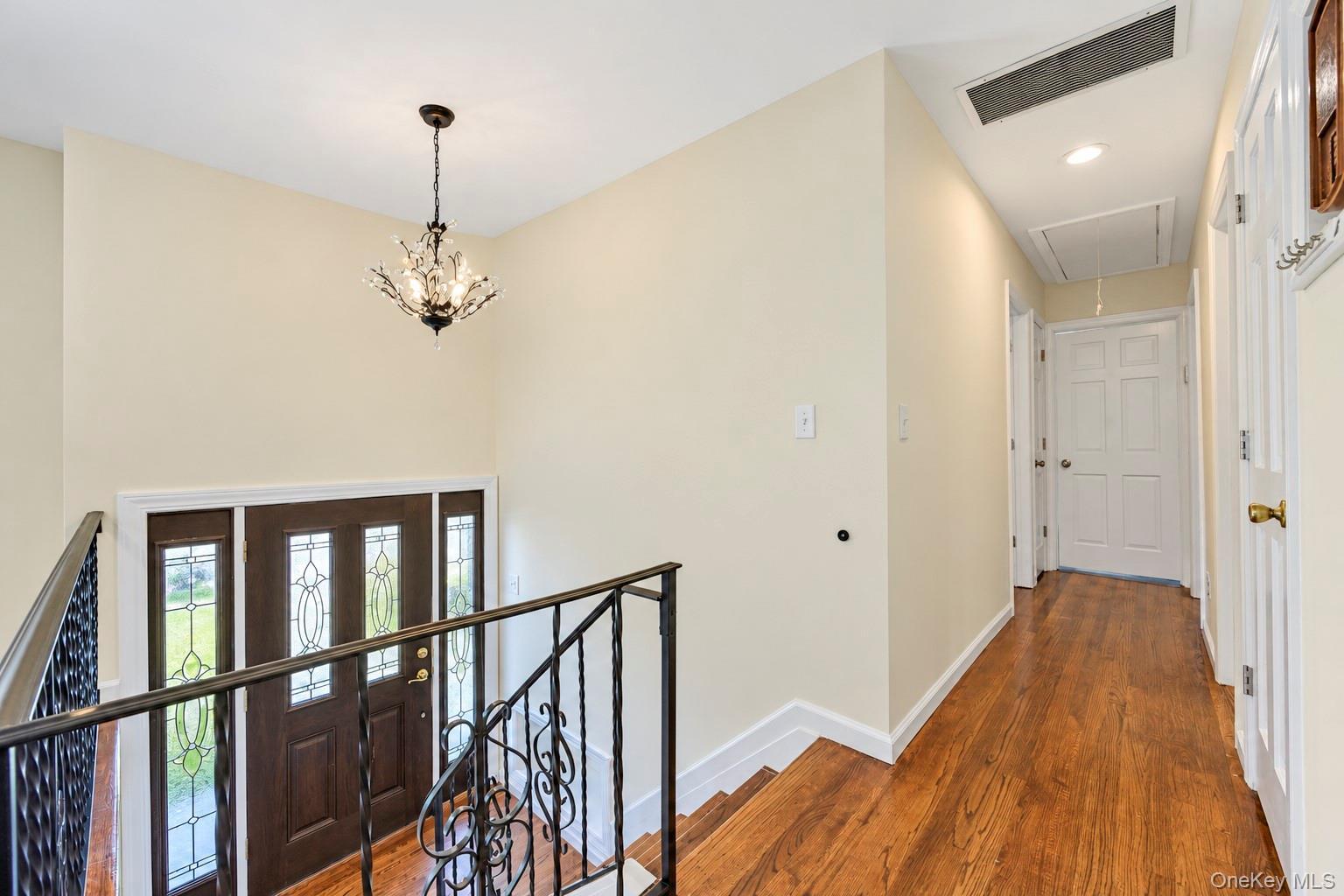 Single Family Smithtown Polk Boulevard  Suffolk County, NY 11720, MLS-1047339-11