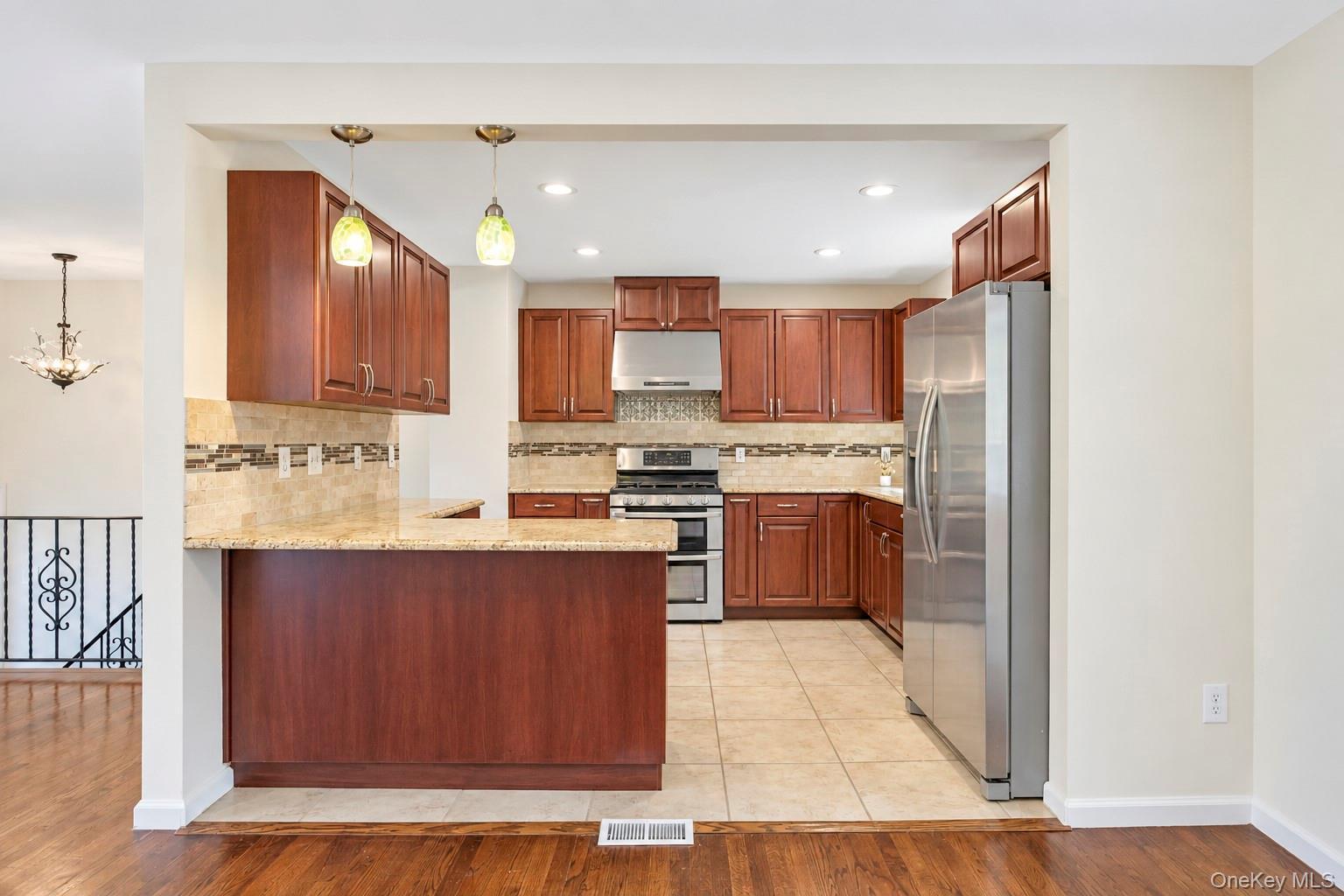 Single Family Smithtown Polk Boulevard  Suffolk County, NY 11720, MLS-1047339-17