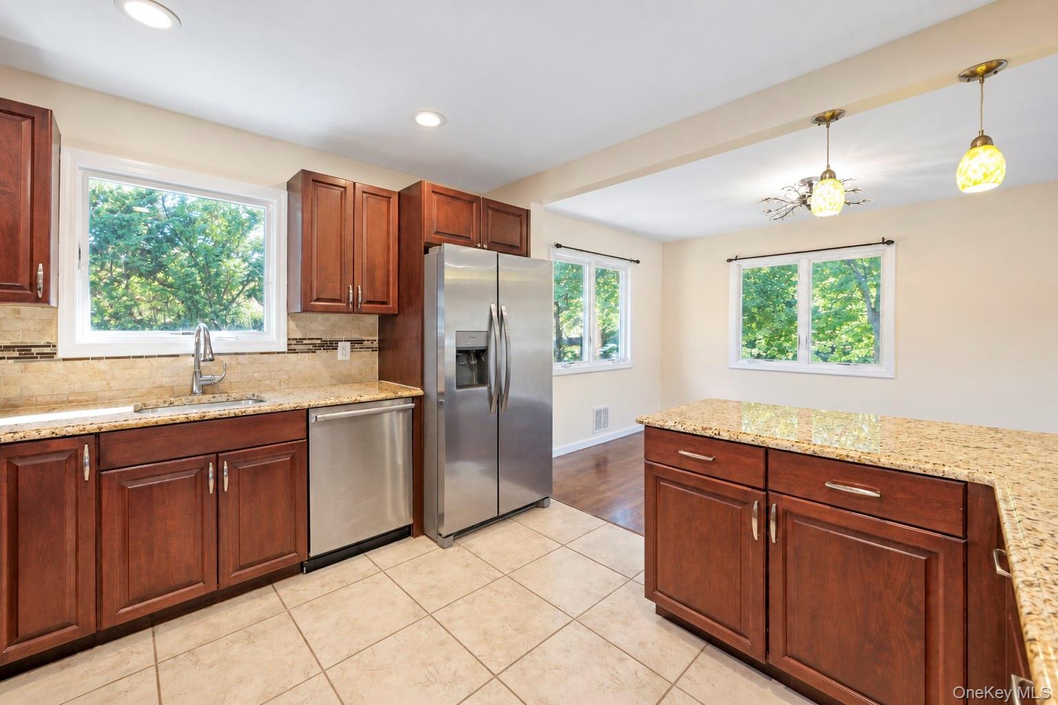 Single Family Smithtown Polk Boulevard  Suffolk County, NY 11720, MLS-1047339-21