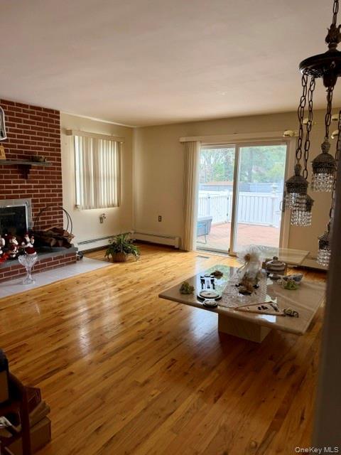 Single Family Jersey Street Suffolk County, NY 11729, MLS-1047348-21