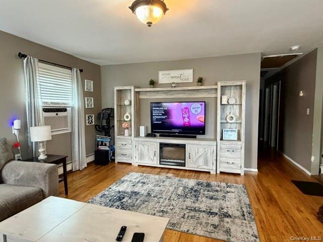 Single Family Jersey Street Suffolk County, NY 11729, MLS-1047348-5