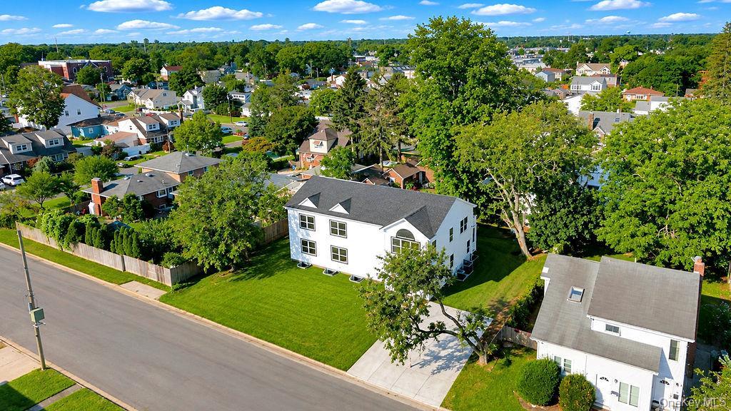 Single Family Ferraris Street  Suffolk County, NY 11726, MLS-1047354-12
