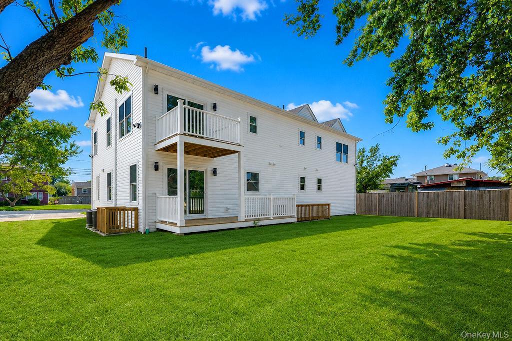 Single Family Ferraris Street  Suffolk County, NY 11726, MLS-1047354-6