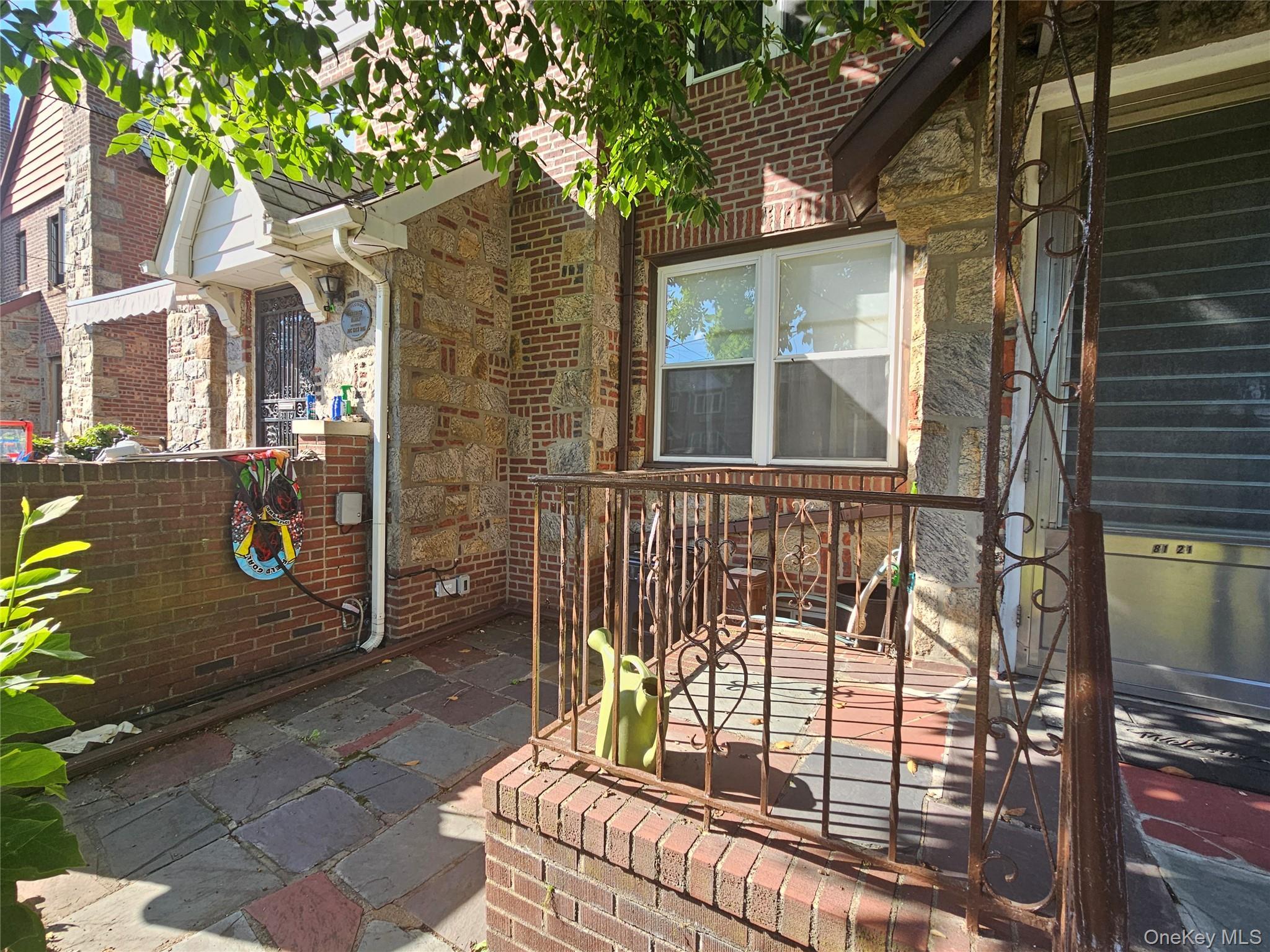 Single Family 77th Avenue Queens, NY 11385, MLS-1047359-2