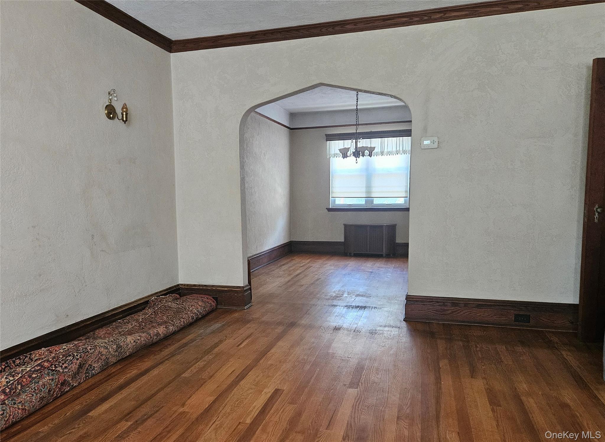 Single Family 77th Avenue Queens, NY 11385, MLS-1047359-3