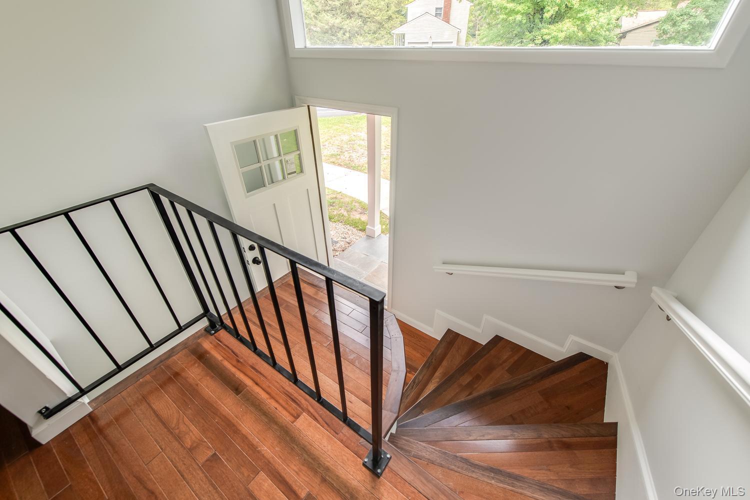 Single Family Horizon Hill Drive Dutchess County, NY 12603, MLS-1047372-21