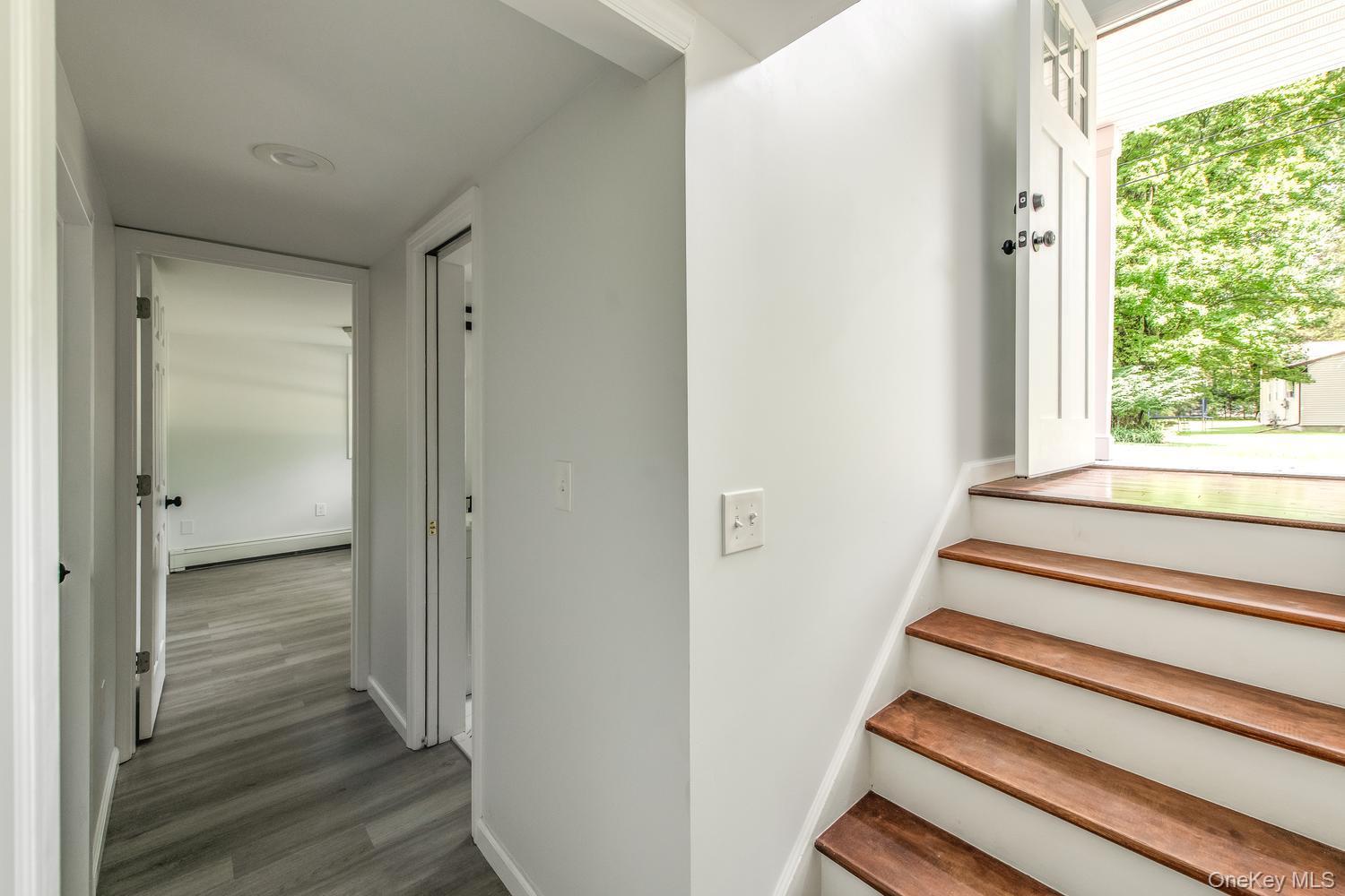 Single Family Horizon Hill Drive Dutchess County, NY 12603, MLS-1047372-25