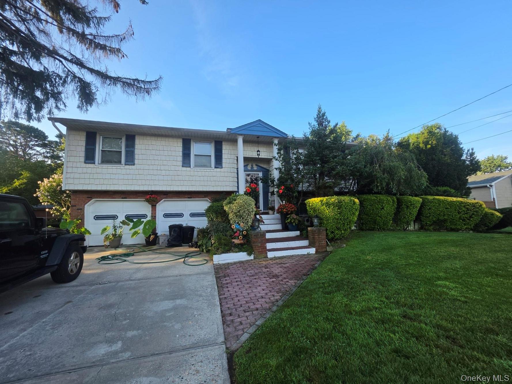 Single Family S Kennedy Drive Suffolk County, NY 11720, MLS-1047373-6