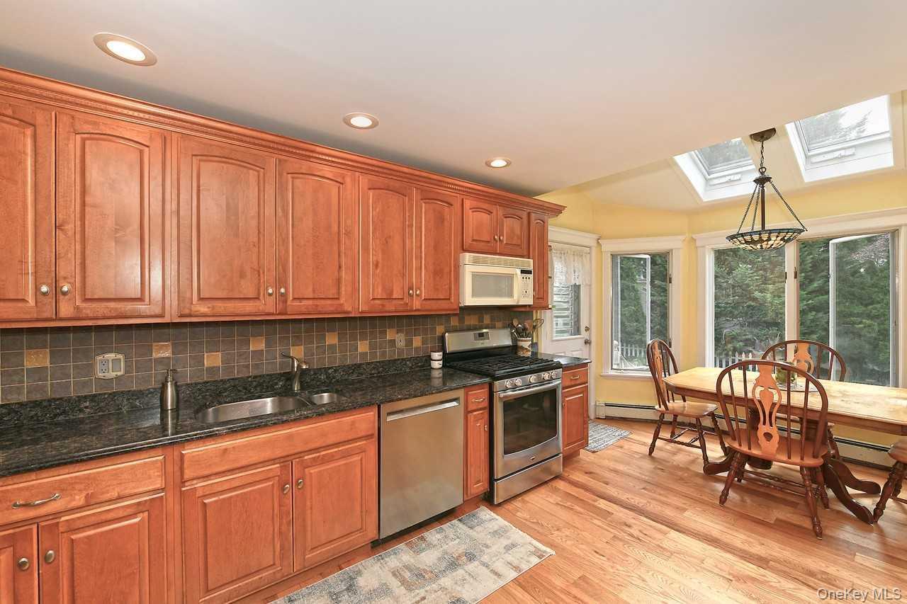 Single Family Van Nostrand Avenue Nassau County, NY 11566, MLS-1047378-13