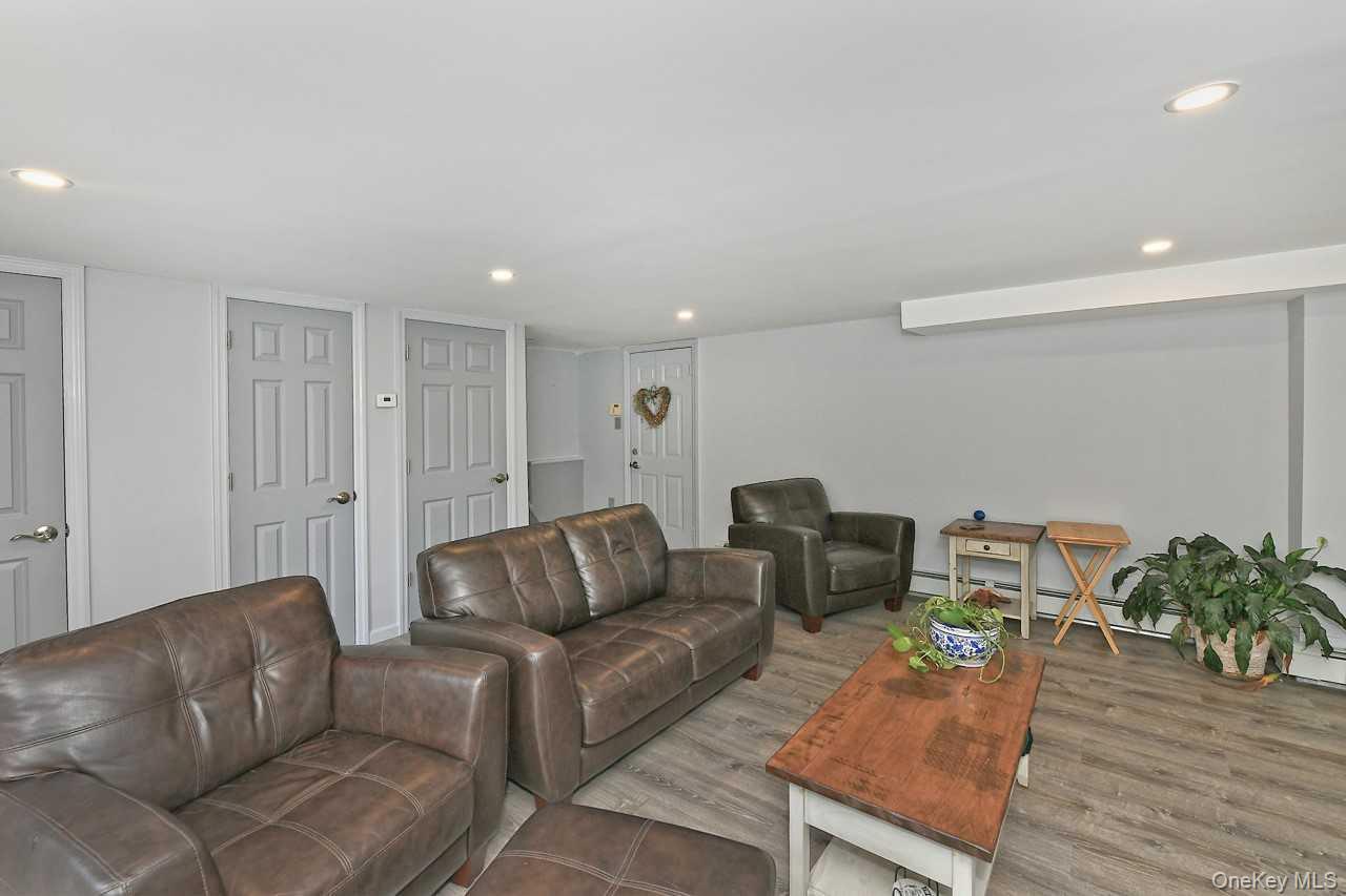 Single Family Van Nostrand Avenue Nassau County, NY 11566, MLS-1047378-16