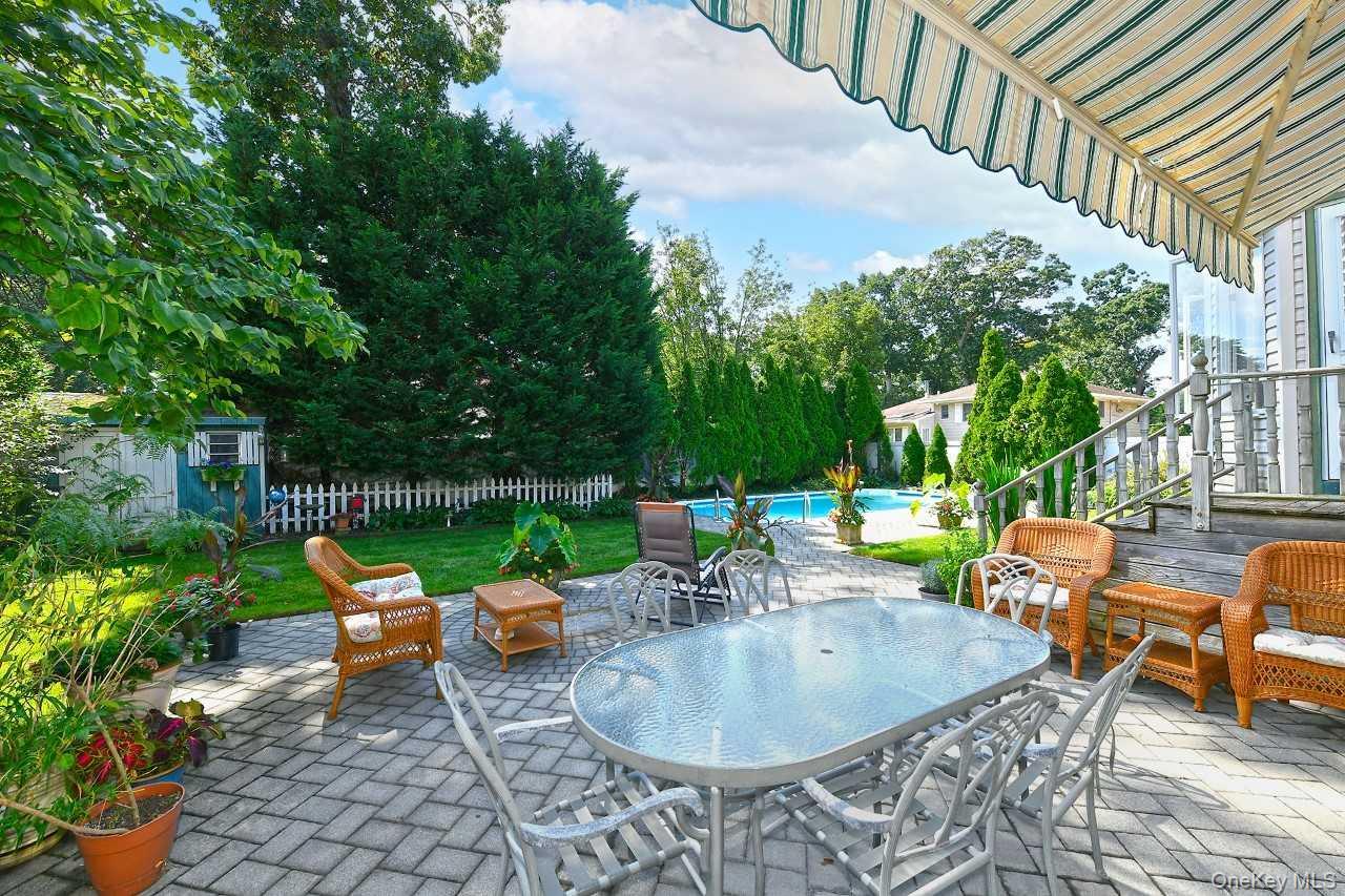 Single Family Van Nostrand Avenue Nassau County, NY 11566, MLS-1047378-27