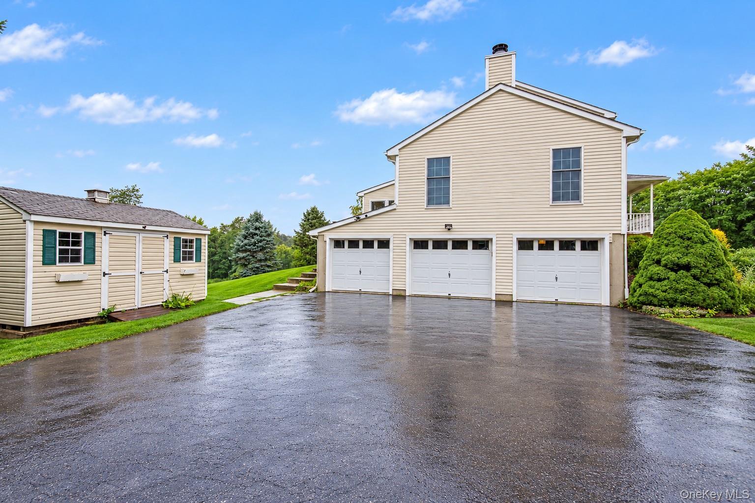 Single Family Mayfair Road Dutchess County, NY 12570, MLS-1047382-47