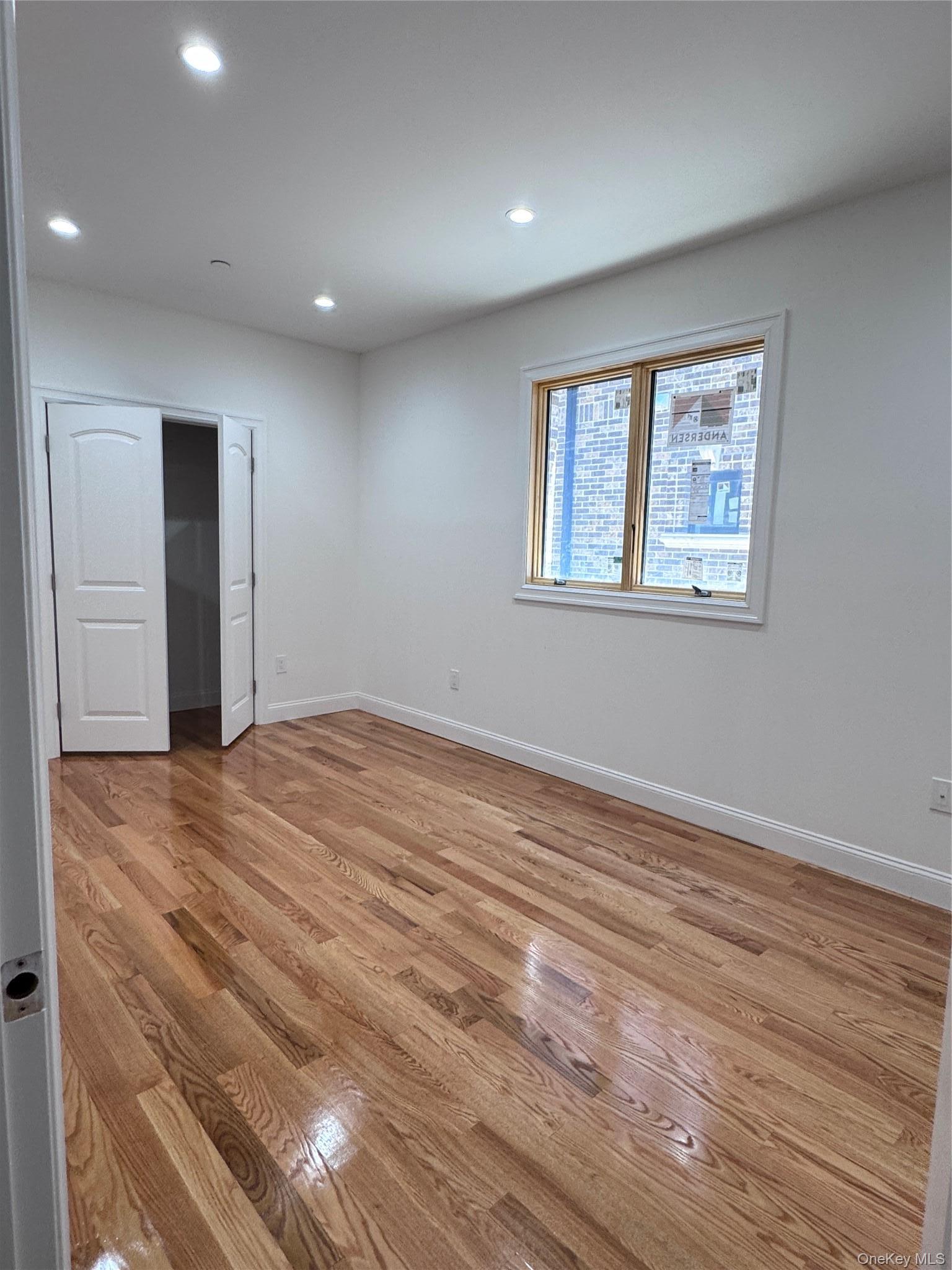 Single Family 22nd Ave Queens, NY 11357, MLS-1047383-12