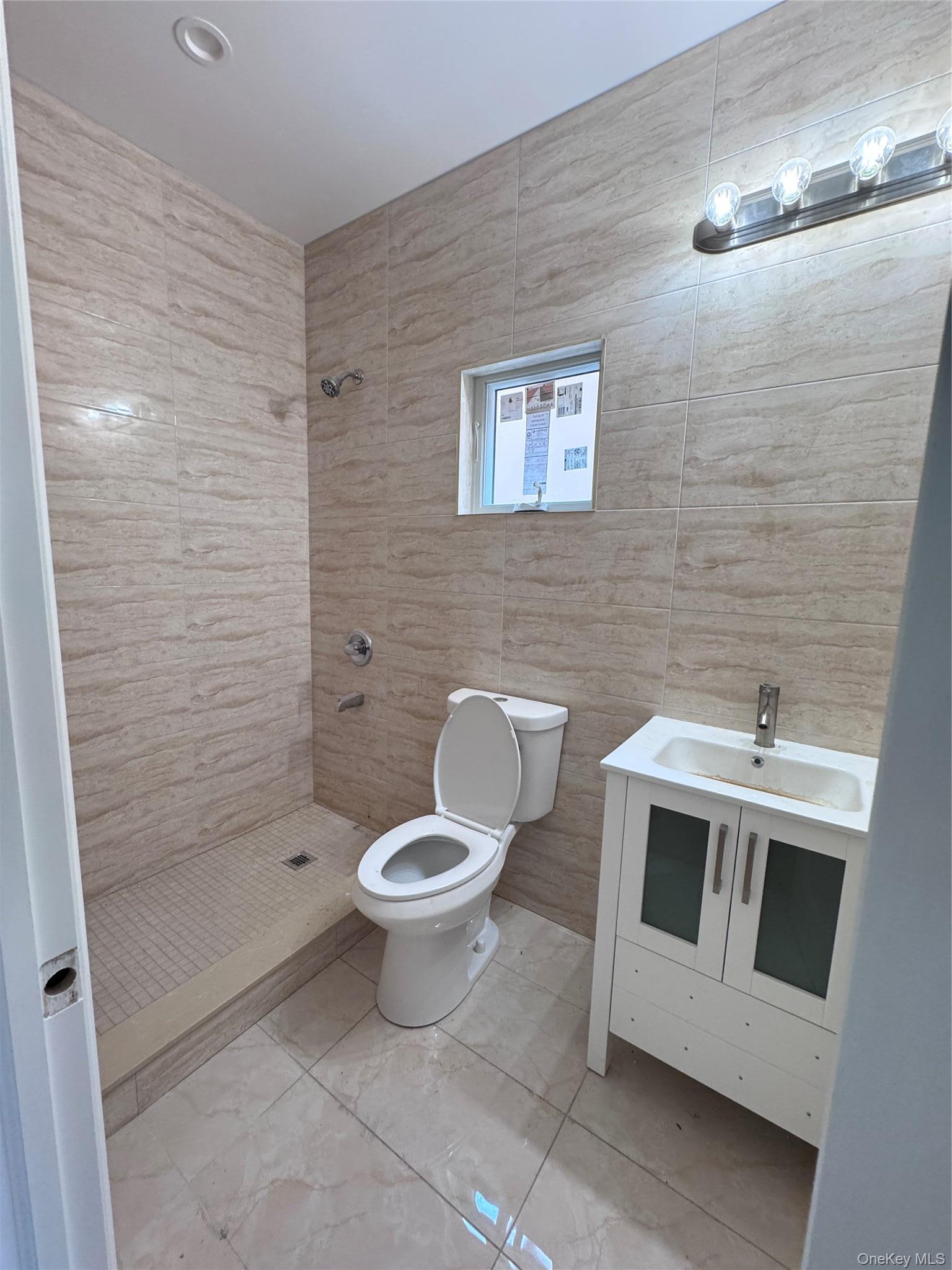Single Family 22nd Ave Queens, NY 11357, MLS-1047383-14