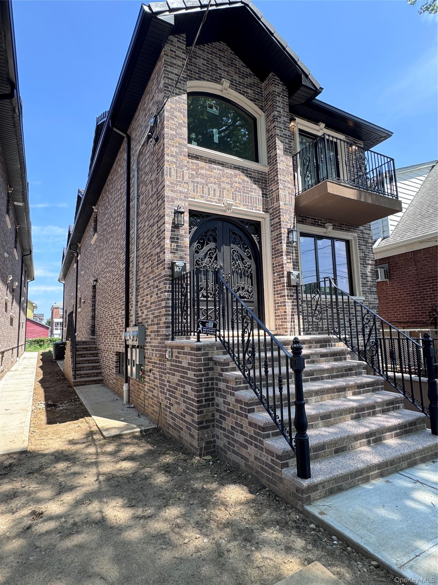 Single Family 22nd Ave Queens, NY 11357, MLS-1047383-3