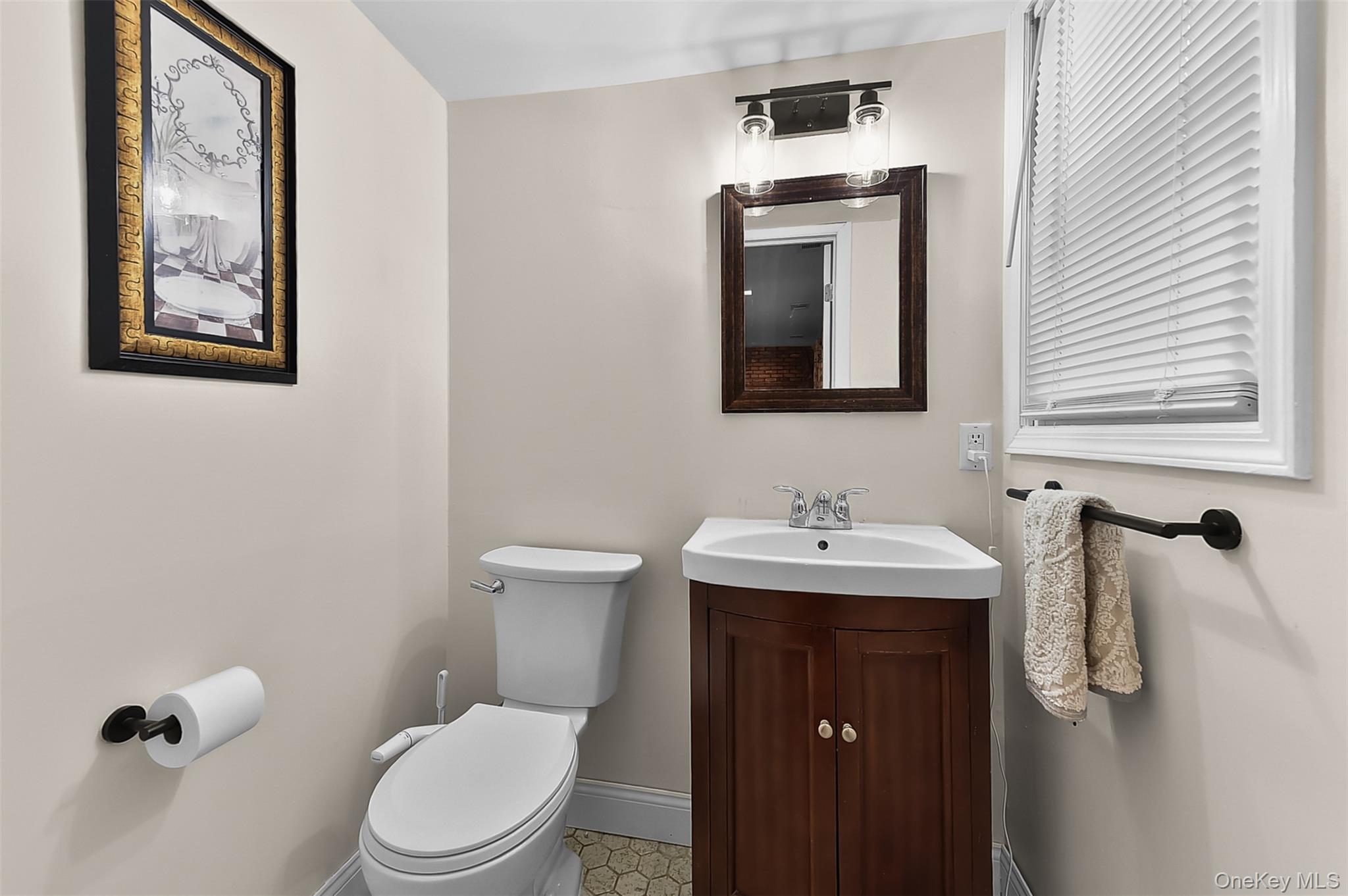 Single Family Lake Nanuet Rockland County, NY 10954, MLS-1047412-34