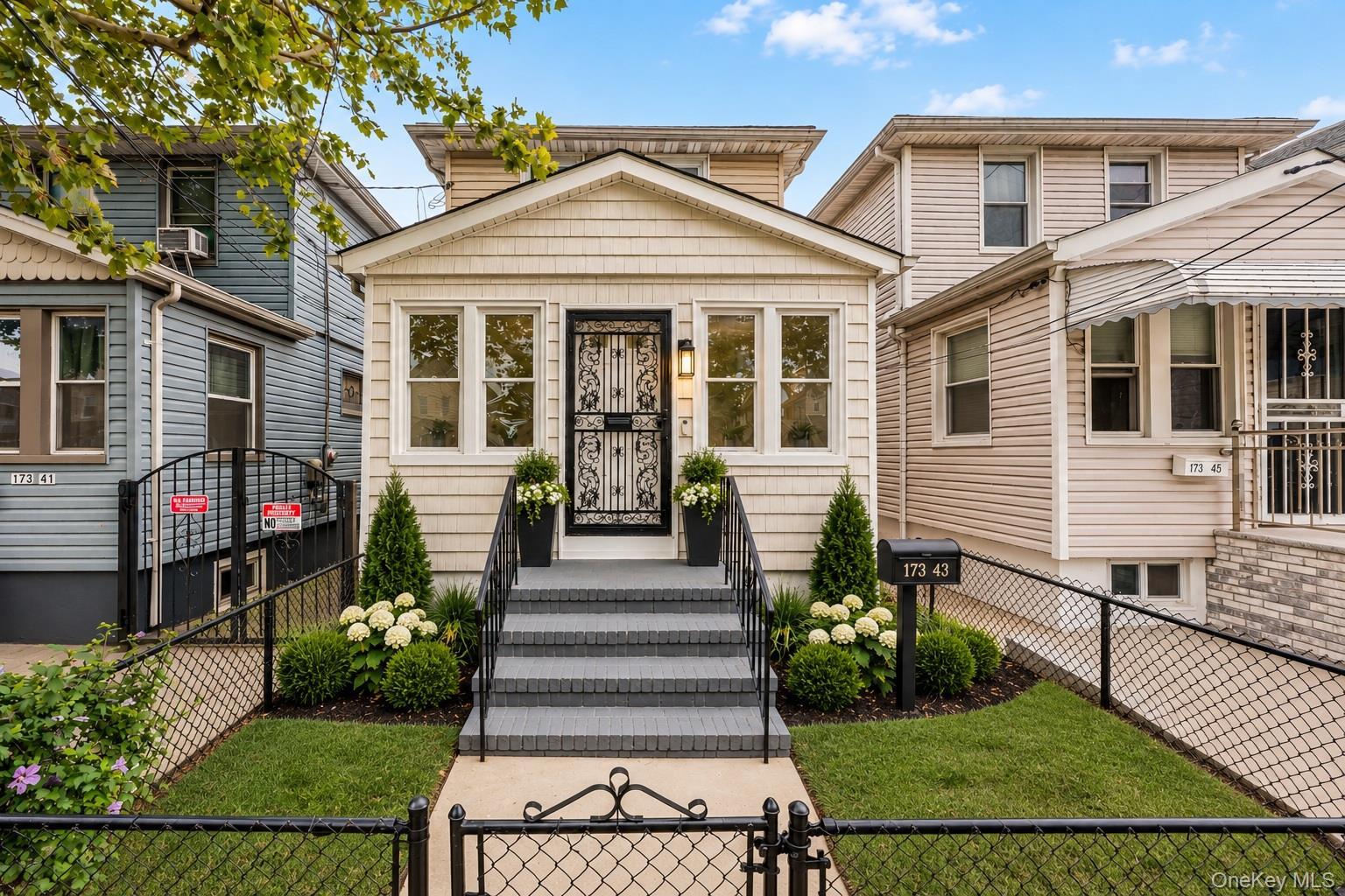 Single Family 103rd Road Queens, NY 11433, MLS-1047414-2