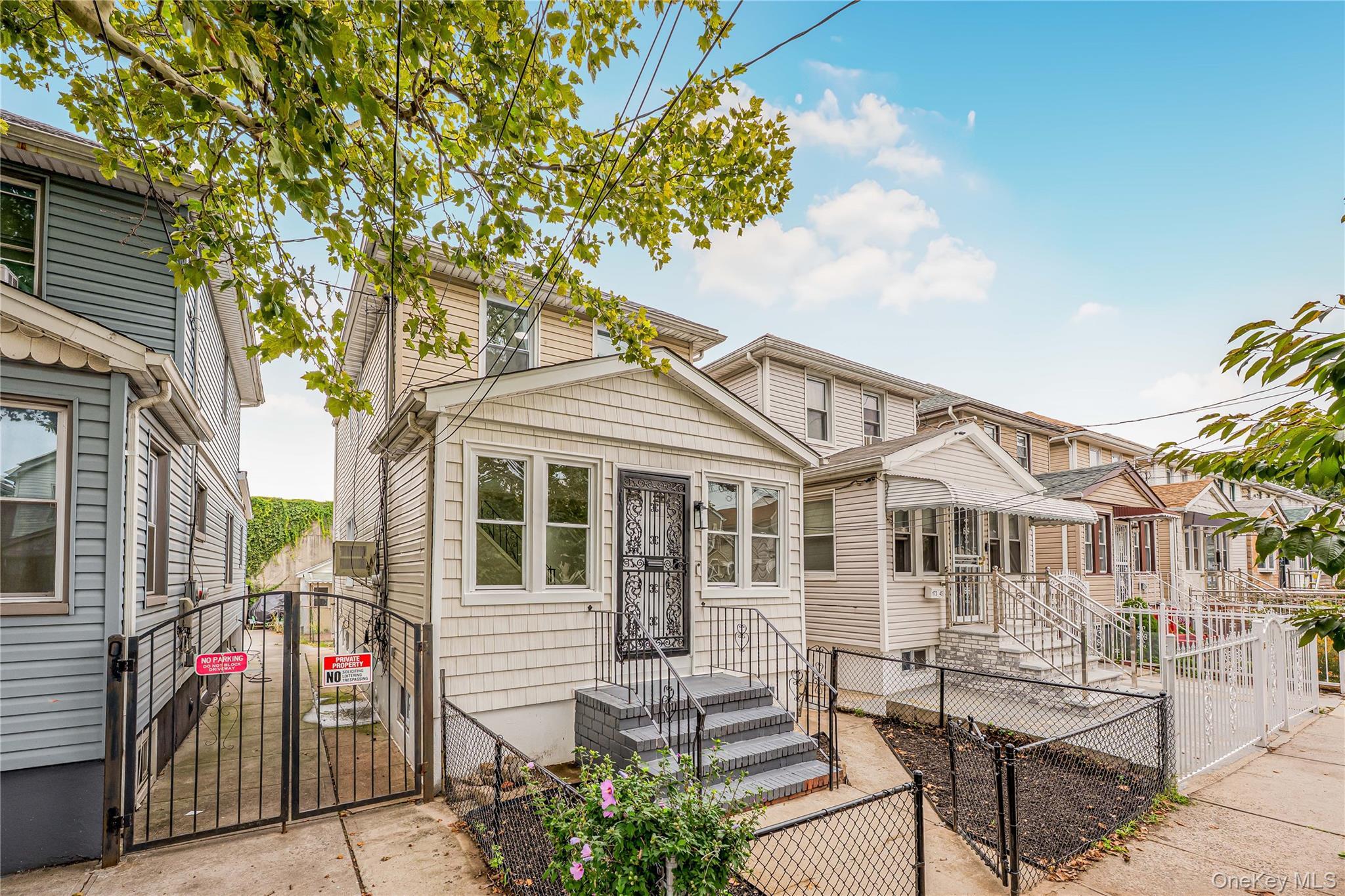 Single Family 103rd Road Queens, NY 11433, MLS-1047414-43