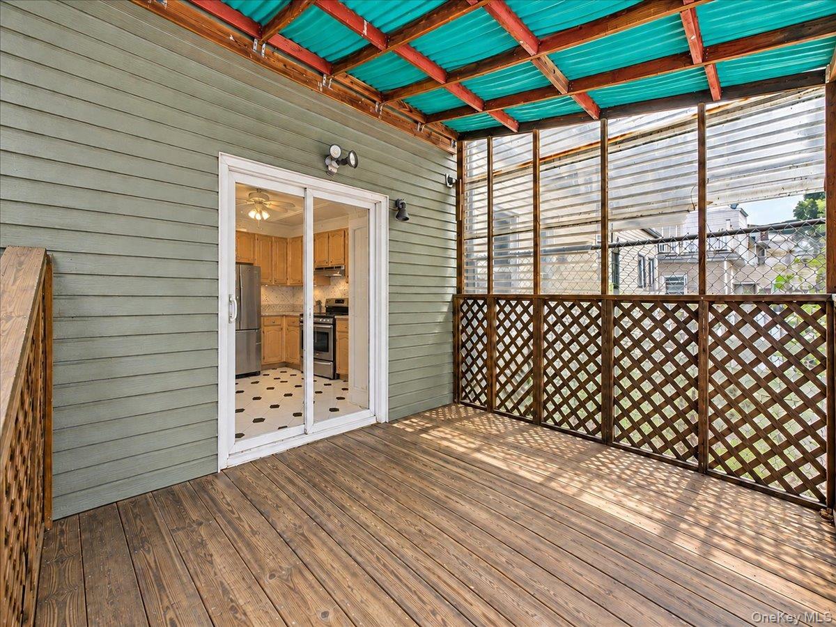 Single Family 89th Avenue  Queens, NY 11421, MLS-1047427-26