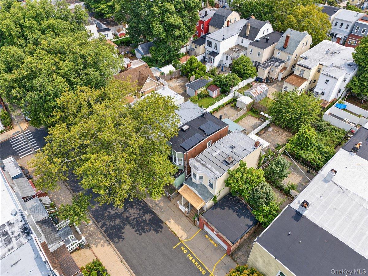 Single Family 89th Avenue  Queens, NY 11421, MLS-1047427-3