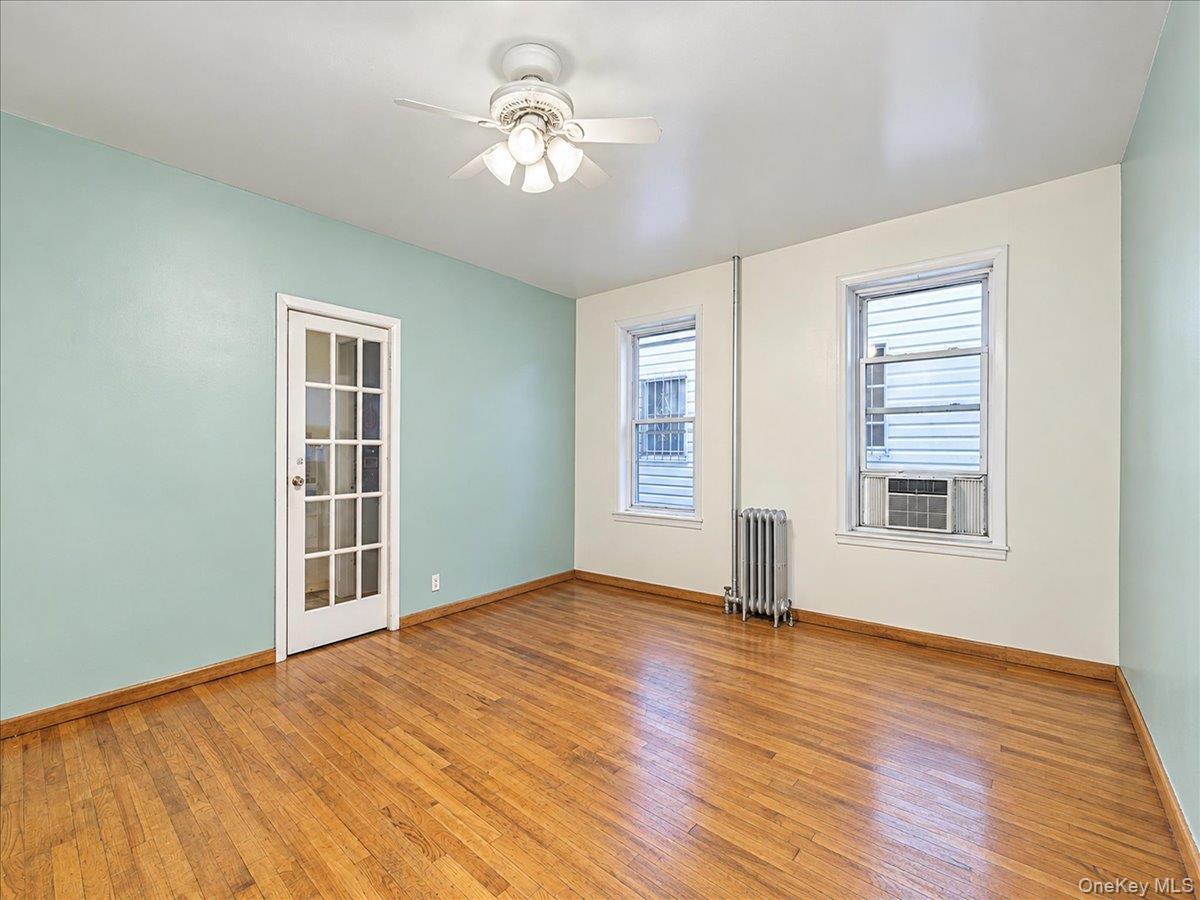 Single Family 89th Avenue  Queens, NY 11421, MLS-1047427-6