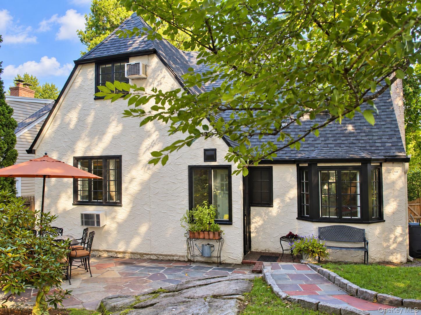 Single Family Langdon Lane Westchester County, NY 10543, MLS-1047430-5